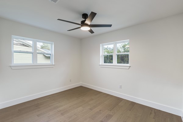 4633 Lynnacre Drive Dallas TX 75211