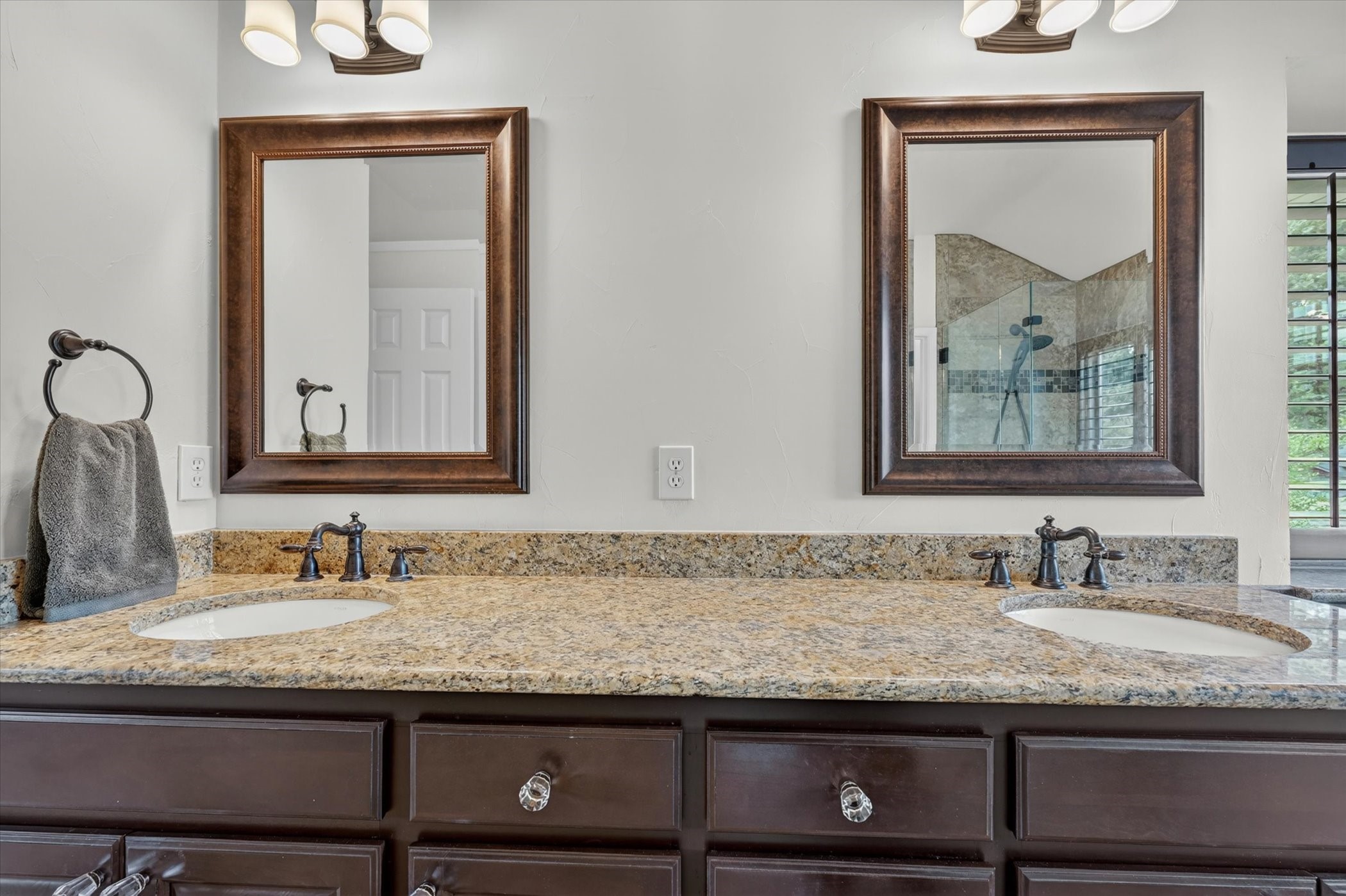 817 Sterling Court Allen TX 75002