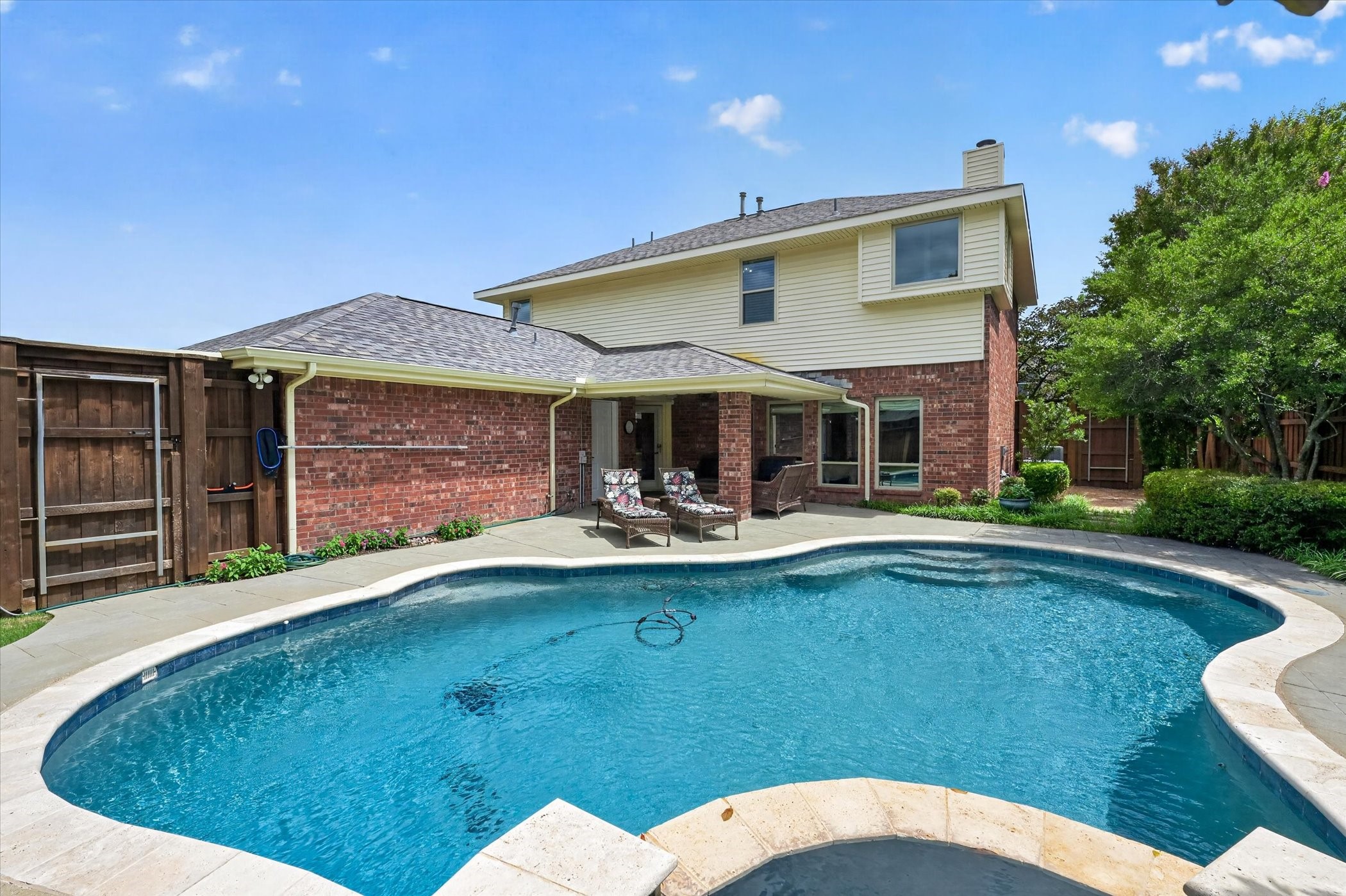 817 Sterling Court Allen TX 75002
