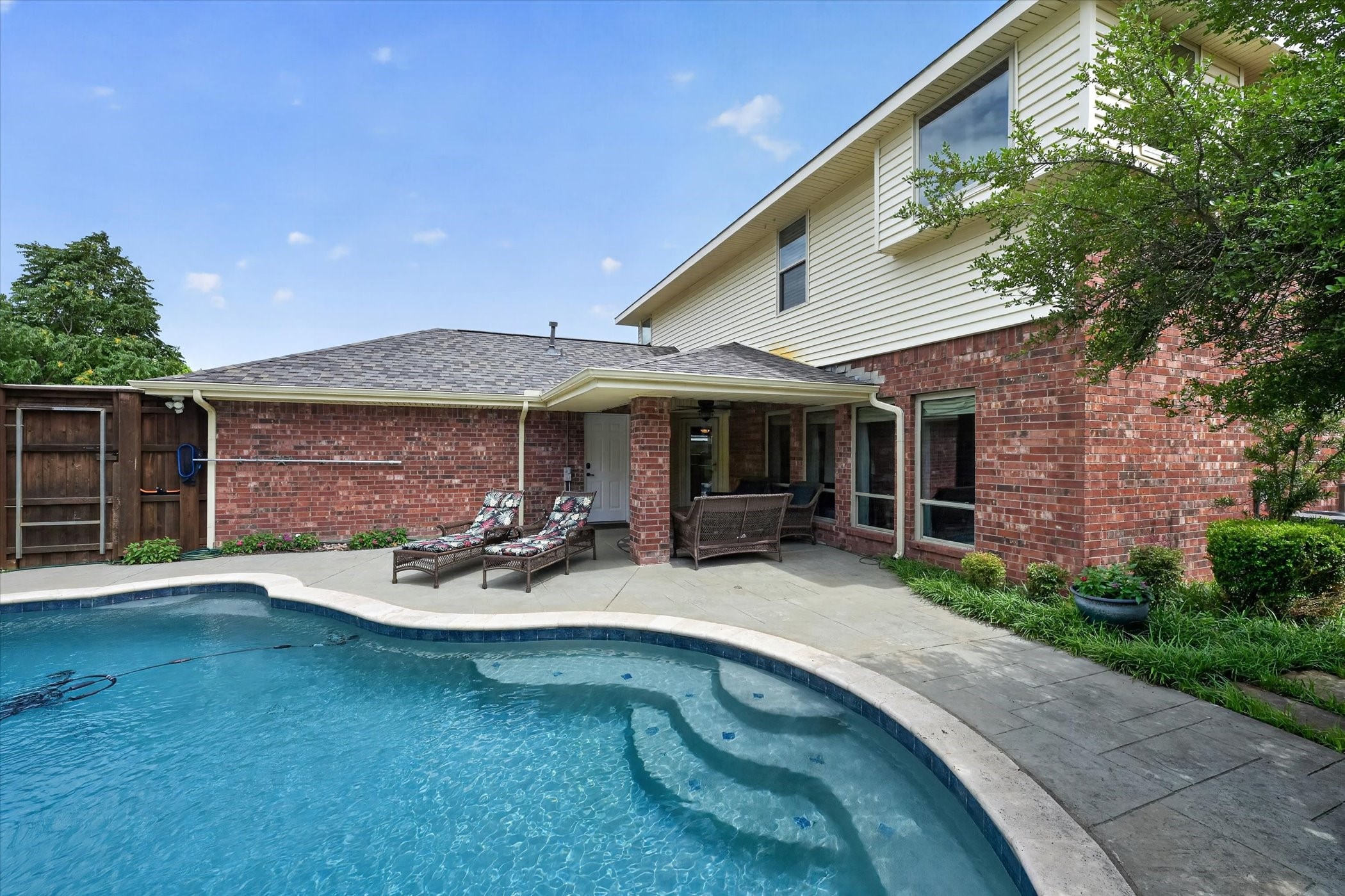 817 Sterling Court Allen TX 75002