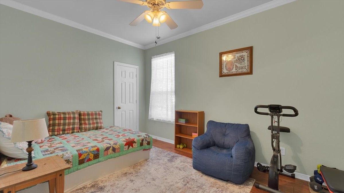 514 Susie Street Chandler TX 75758
