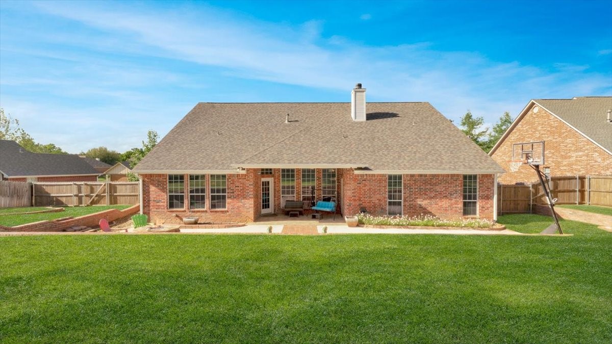 514 Susie Street Chandler TX 75758