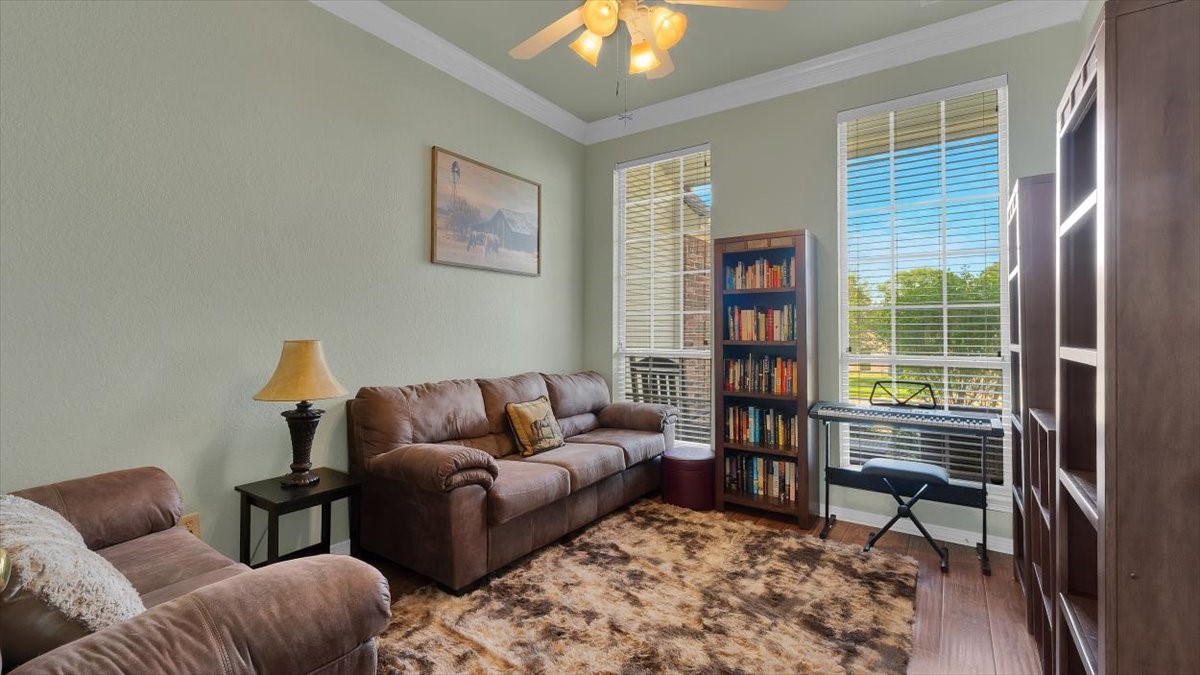 514 Susie Street Chandler TX 75758