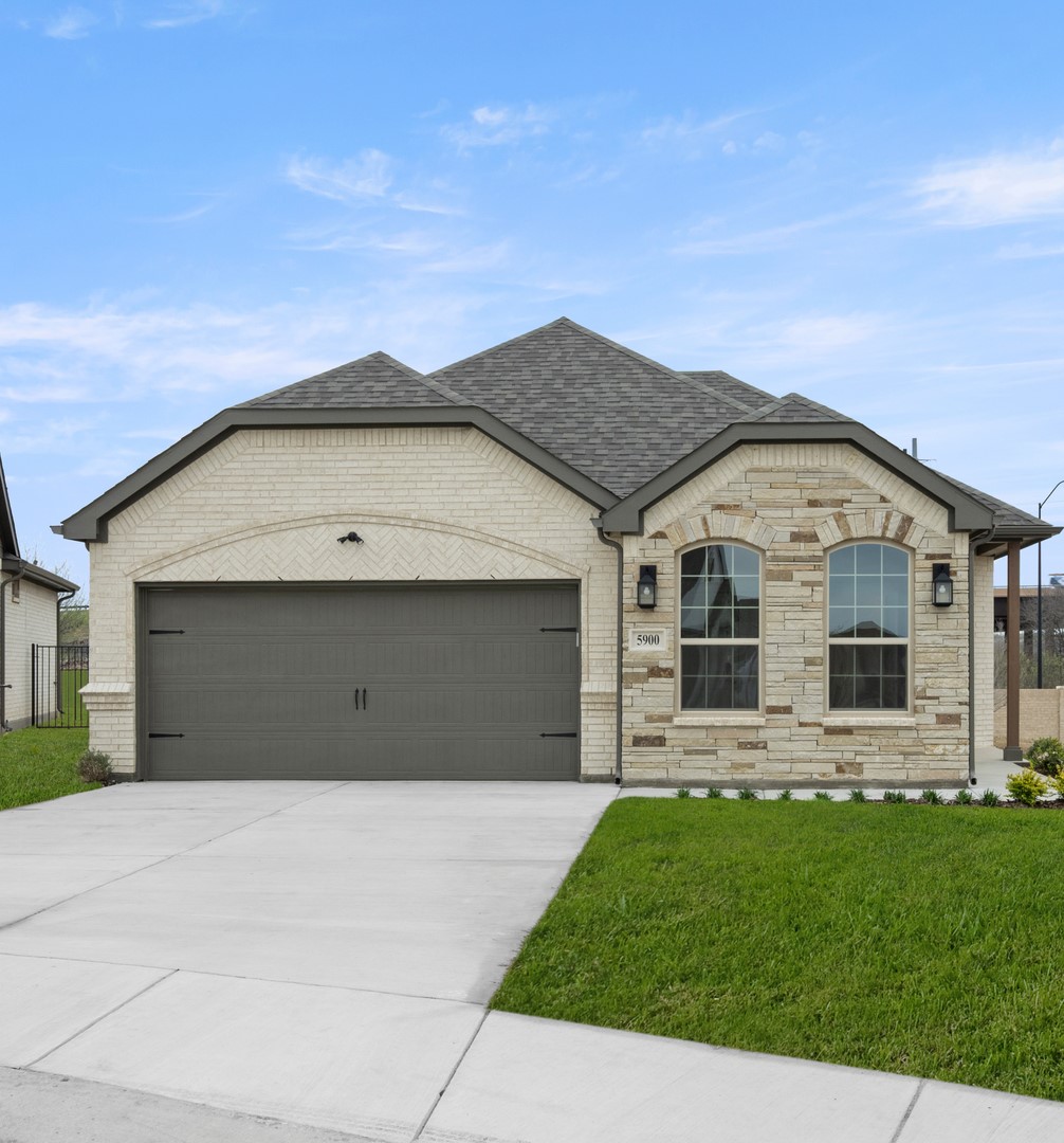 5900 Carmona Trail Fort Worth TX 76123