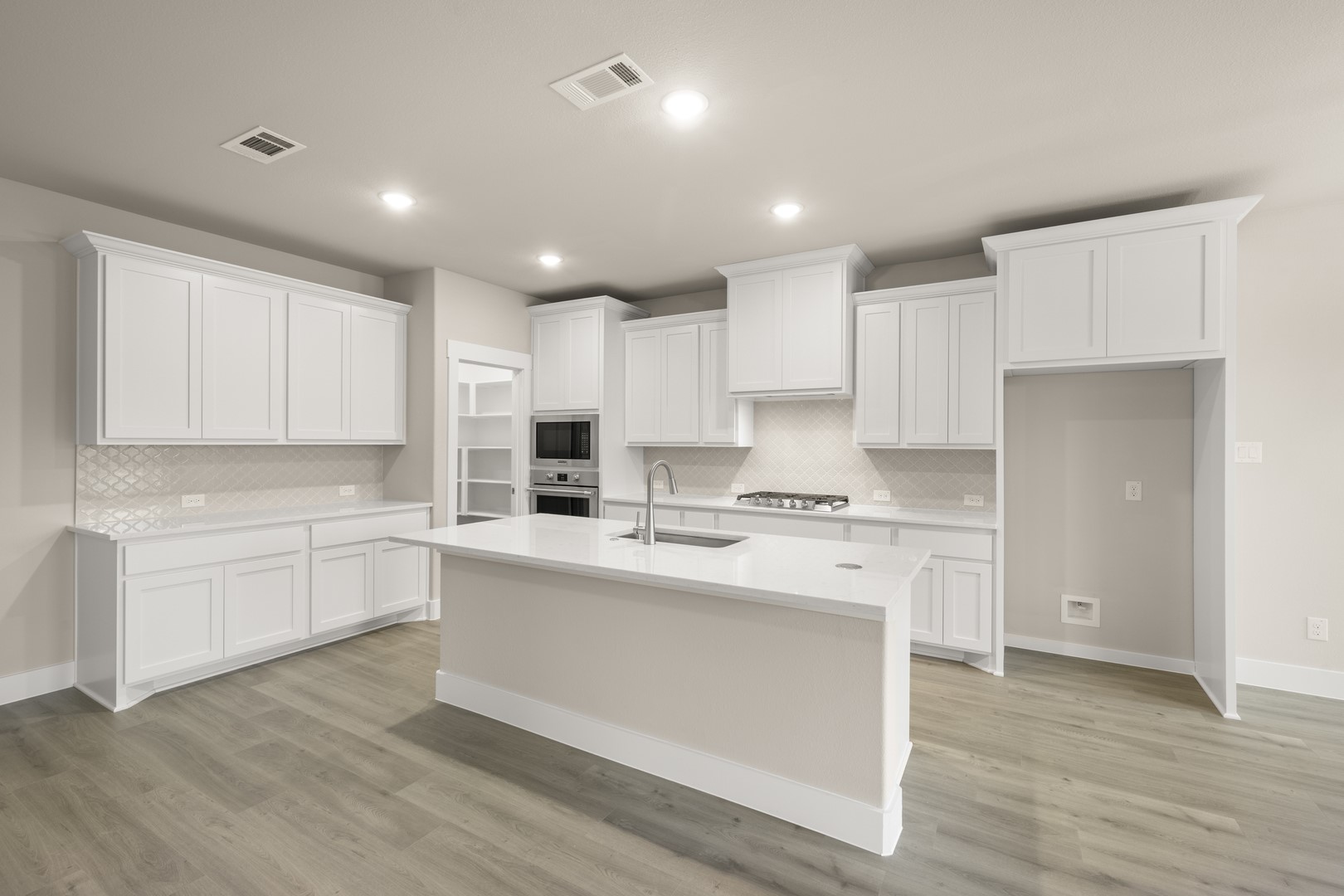 5900 Carmona Trail Fort Worth TX 76123