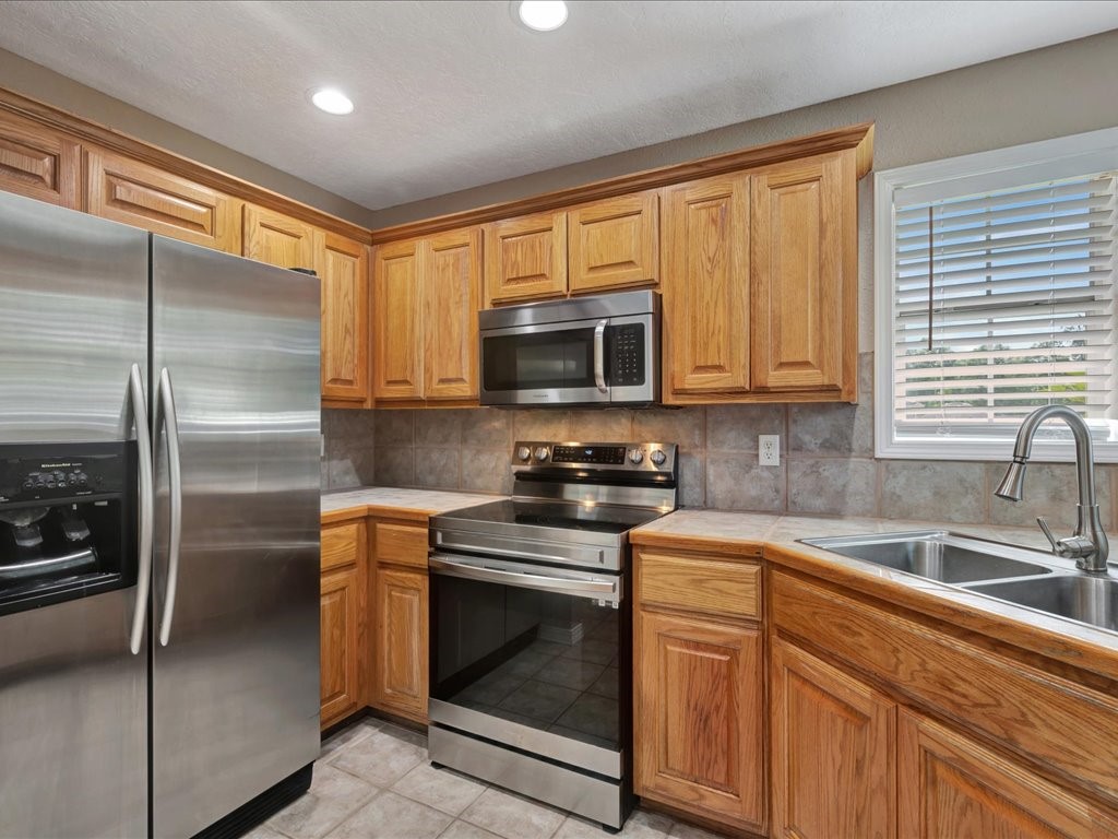 262 Creekwood Drive Huntington TX 75949
