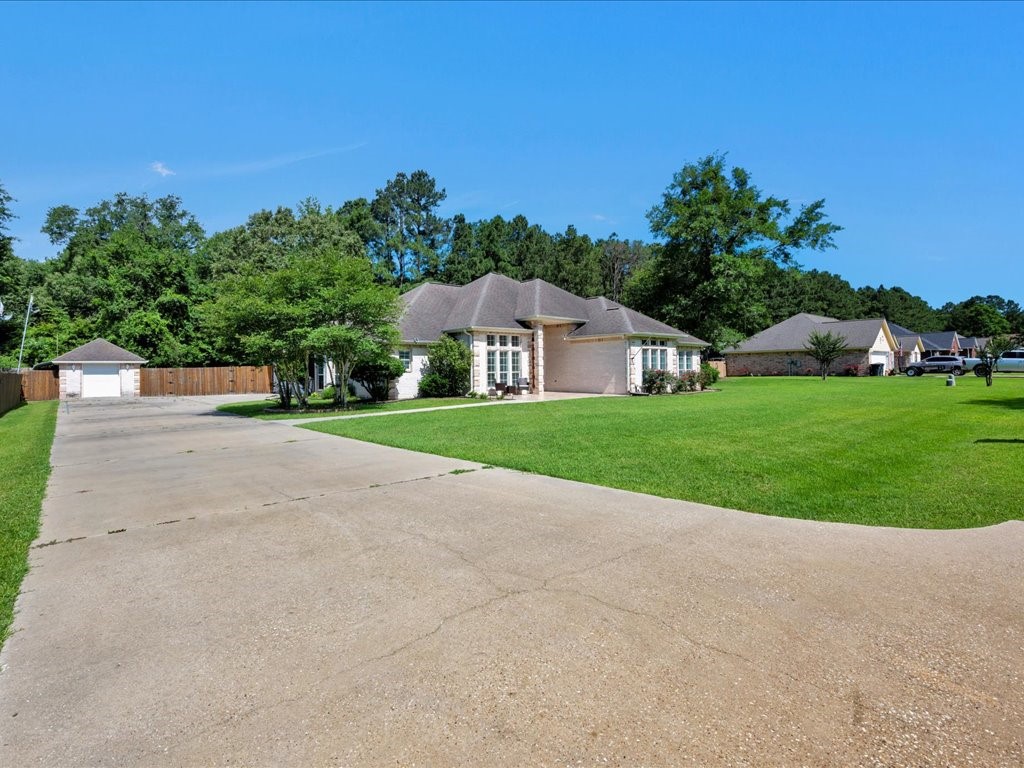 262 Creekwood Drive Huntington TX 75949