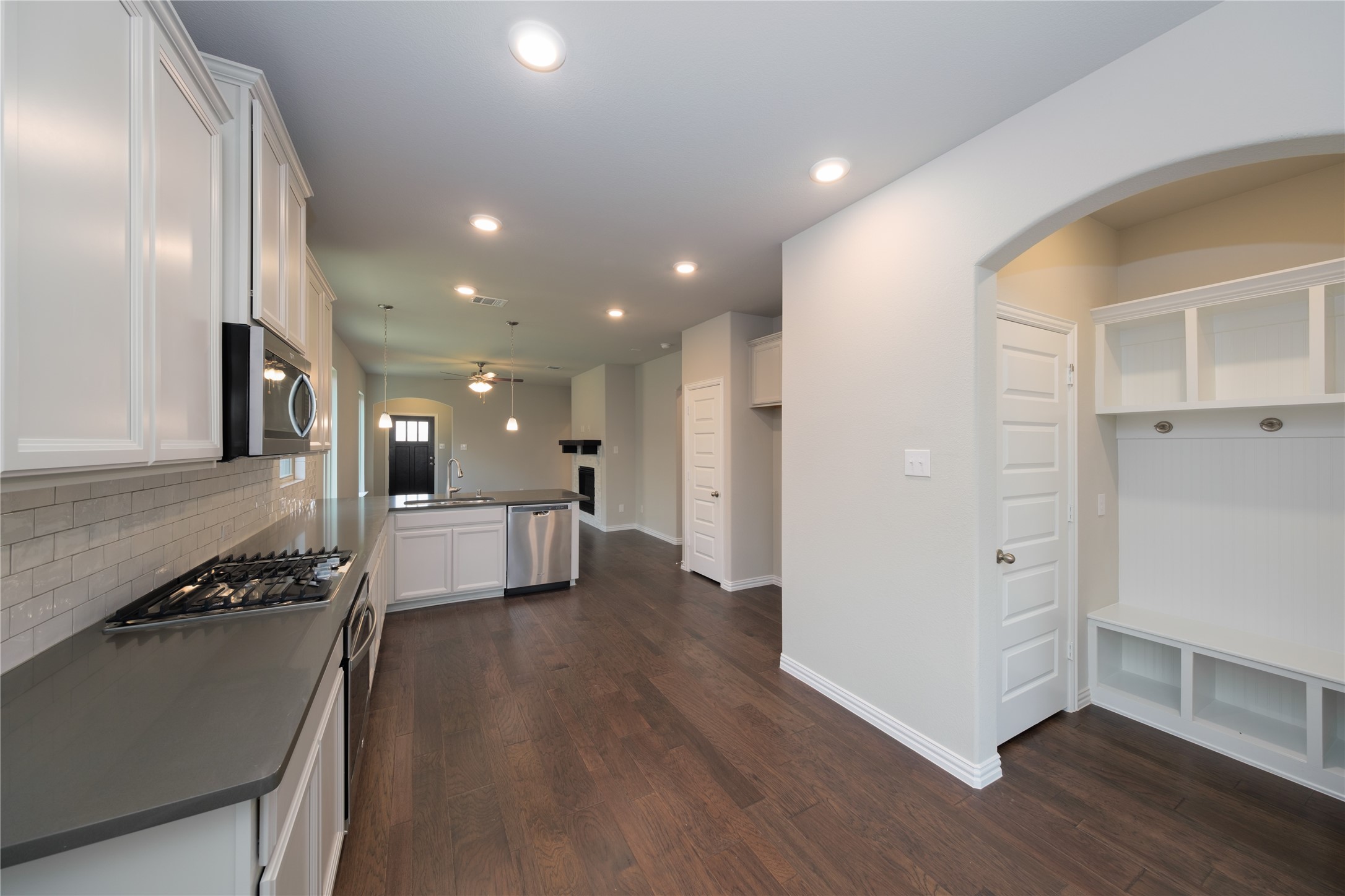 1409 Lady Bird Road Justin TX 76247