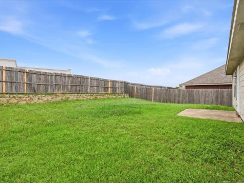 904 Grant Street Burleson TX 76028