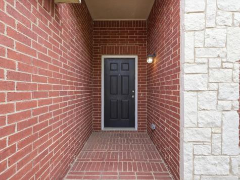 904 Grant Street Burleson TX 76028