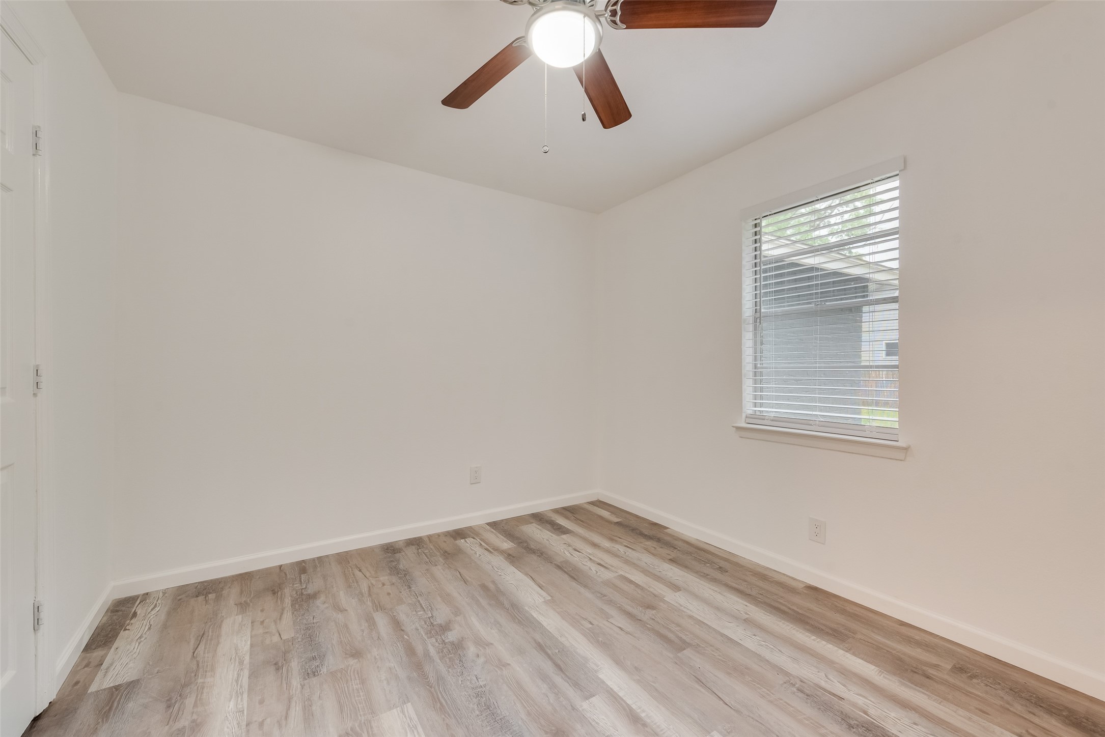 4501 Sabelle Lane Haltom City TX 76117