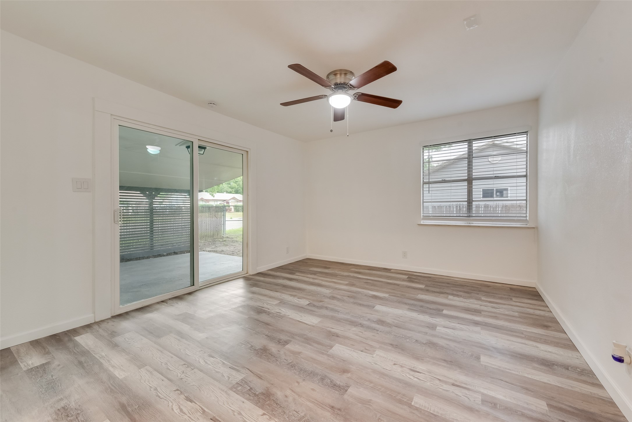 4501 Sabelle Lane Haltom City TX 76117