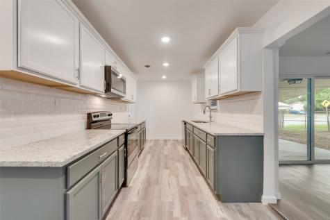 4501 Sabelle Lane Haltom City TX 76117