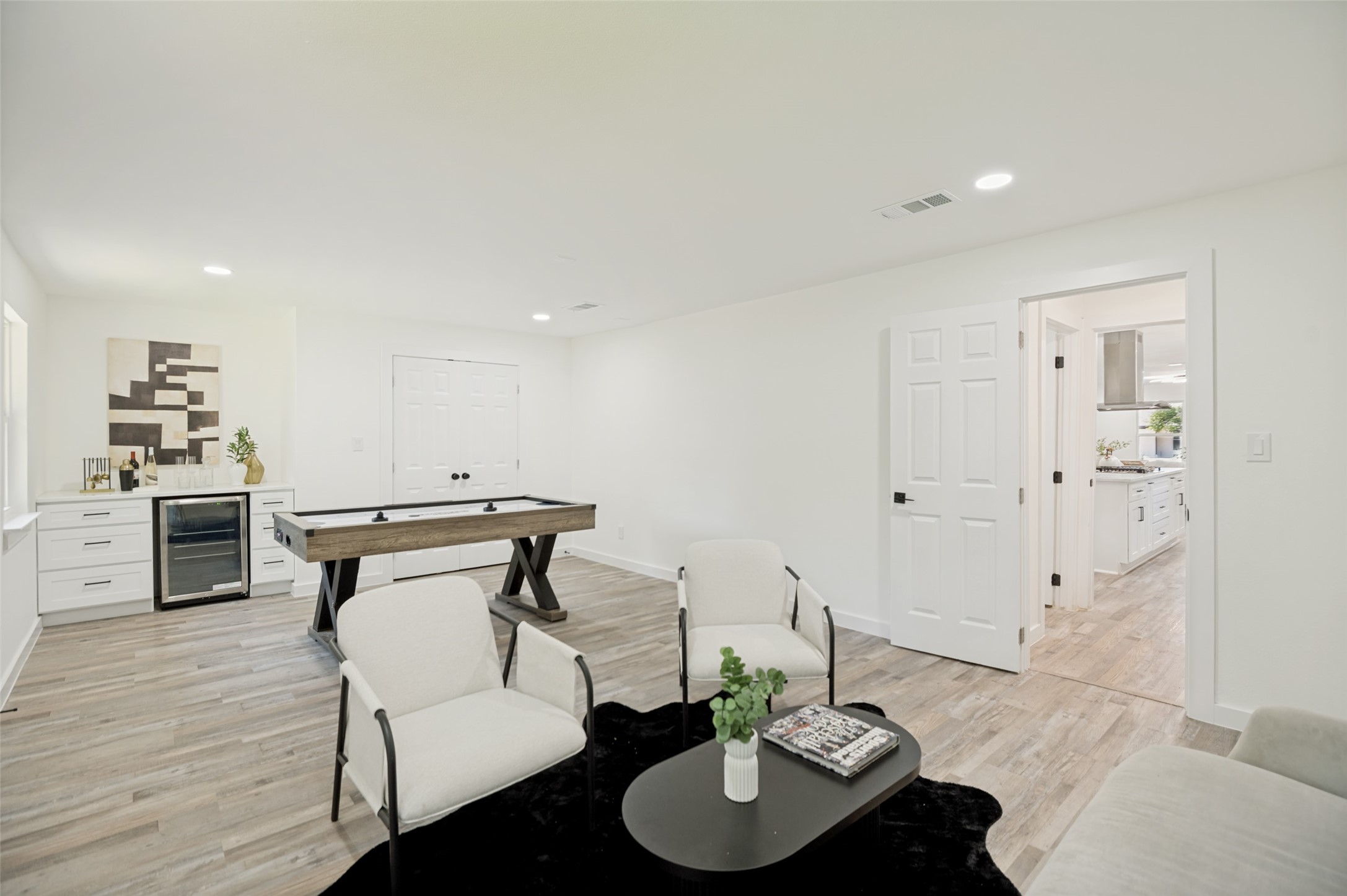 6329 E Lovers Lane Dallas TX 75214