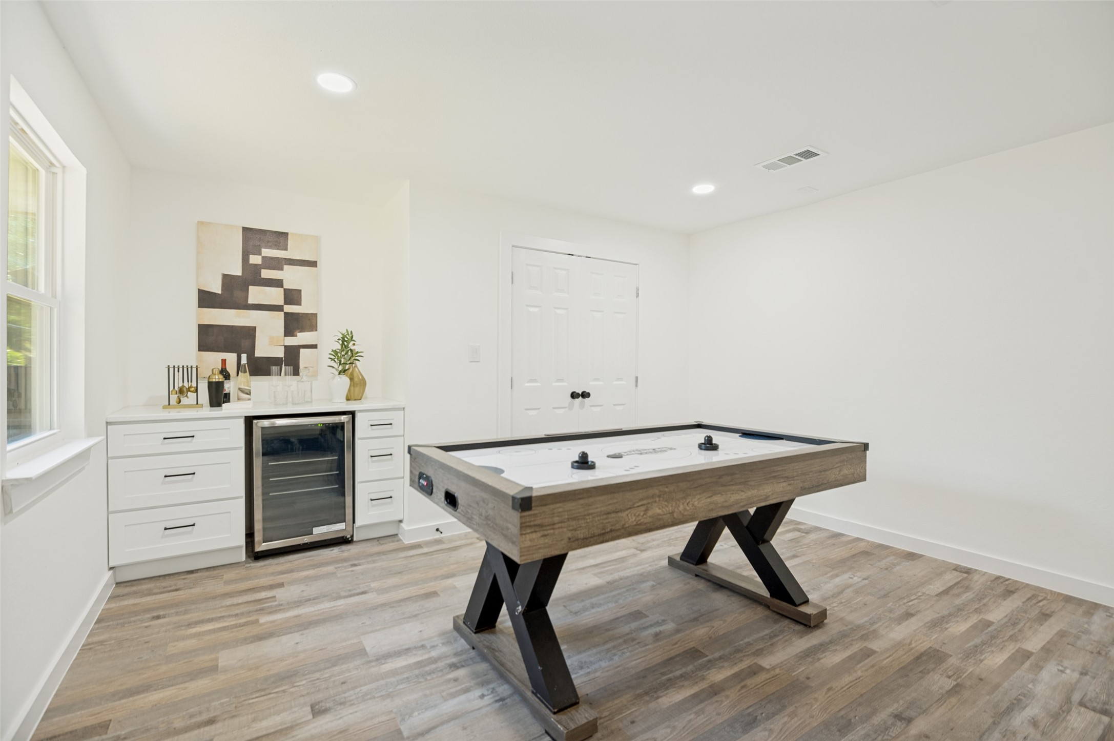 6329 E Lovers Lane Dallas TX 75214