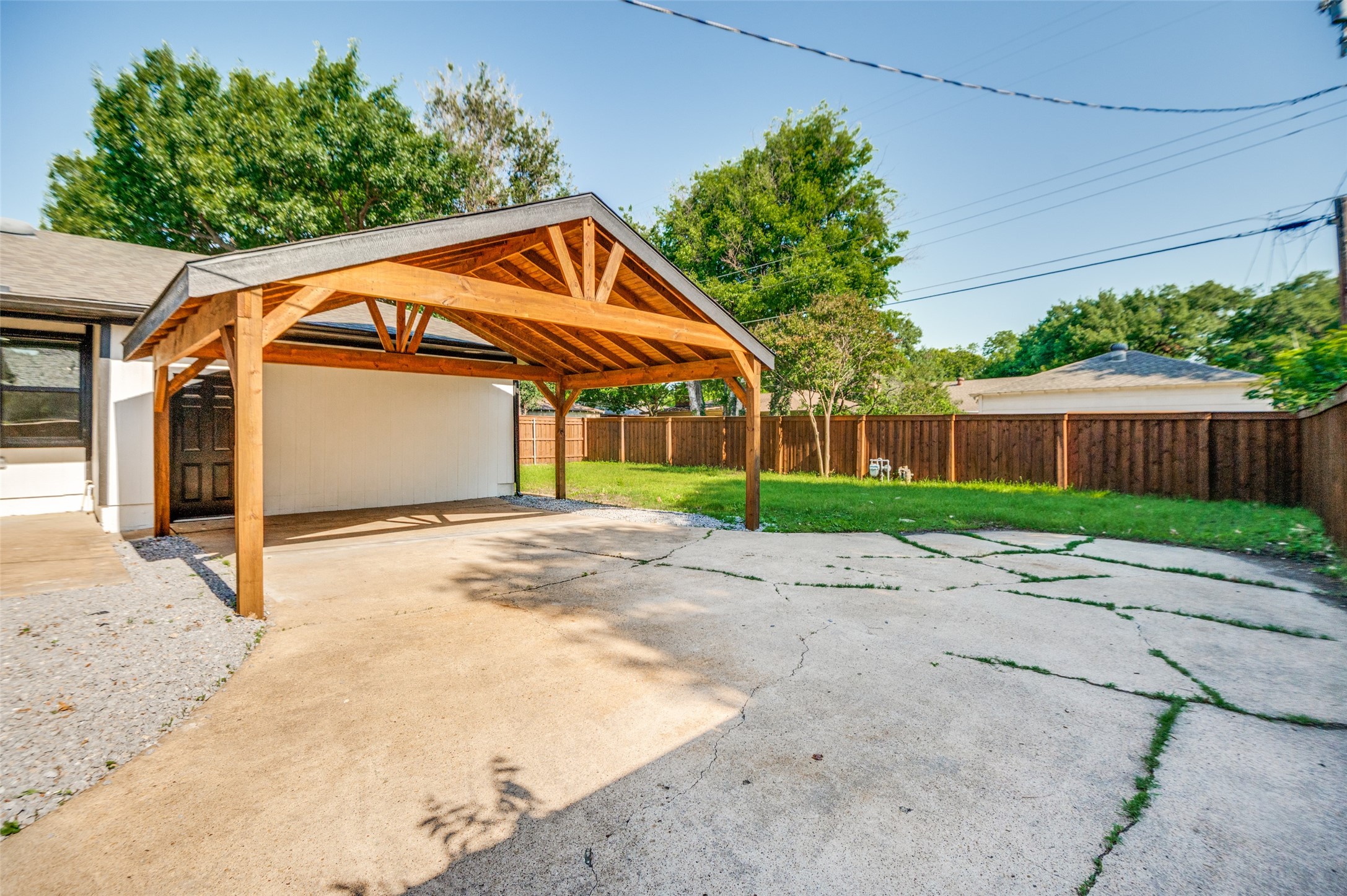 6329 E Lovers Lane Dallas TX 75214