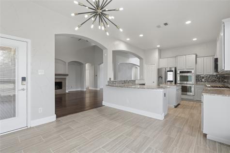 1733 White Cap Court Desoto TX 75115