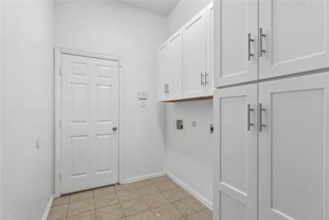 1733 White Cap Court Desoto TX 75115