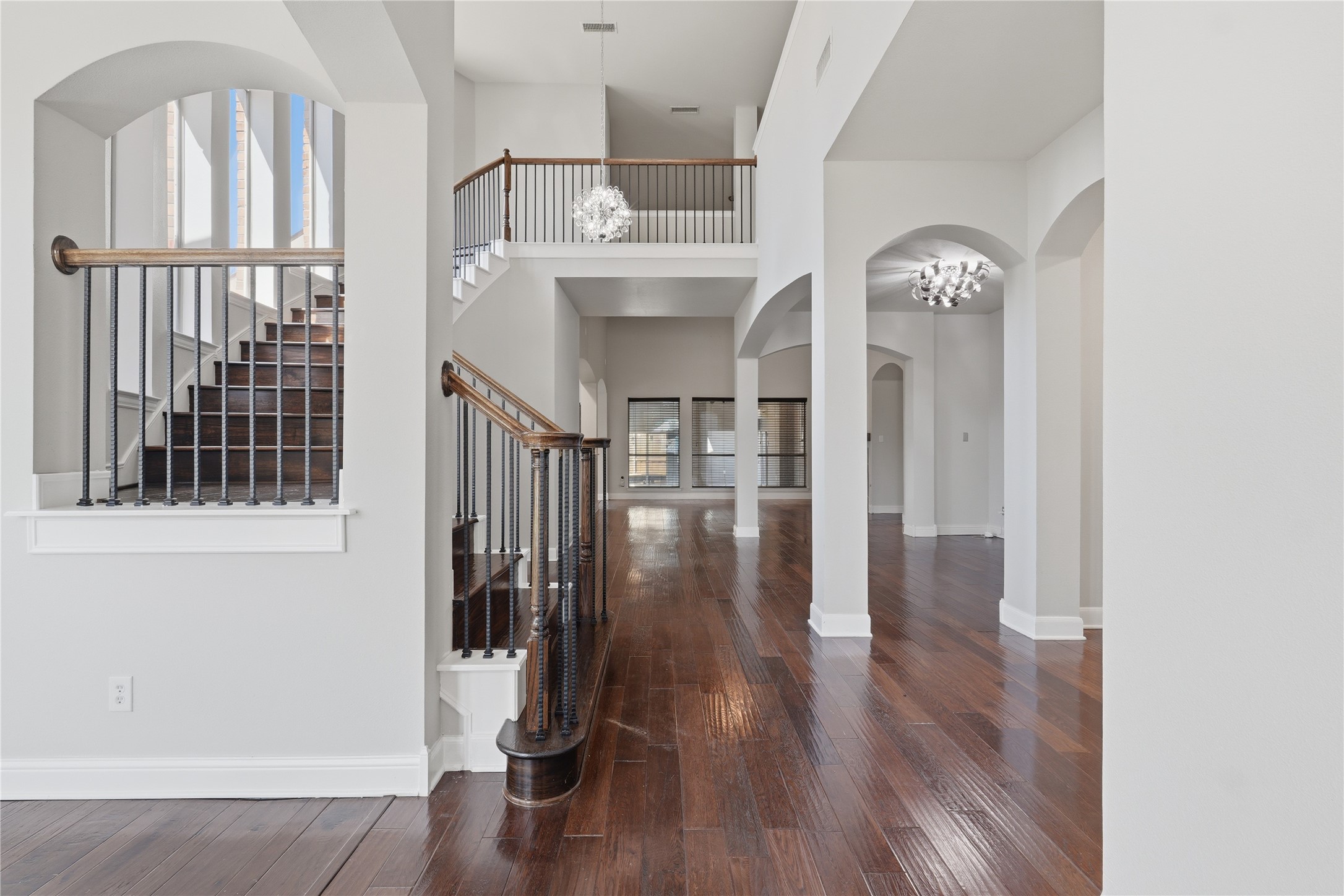 1733 White Cap Court Desoto TX 75115