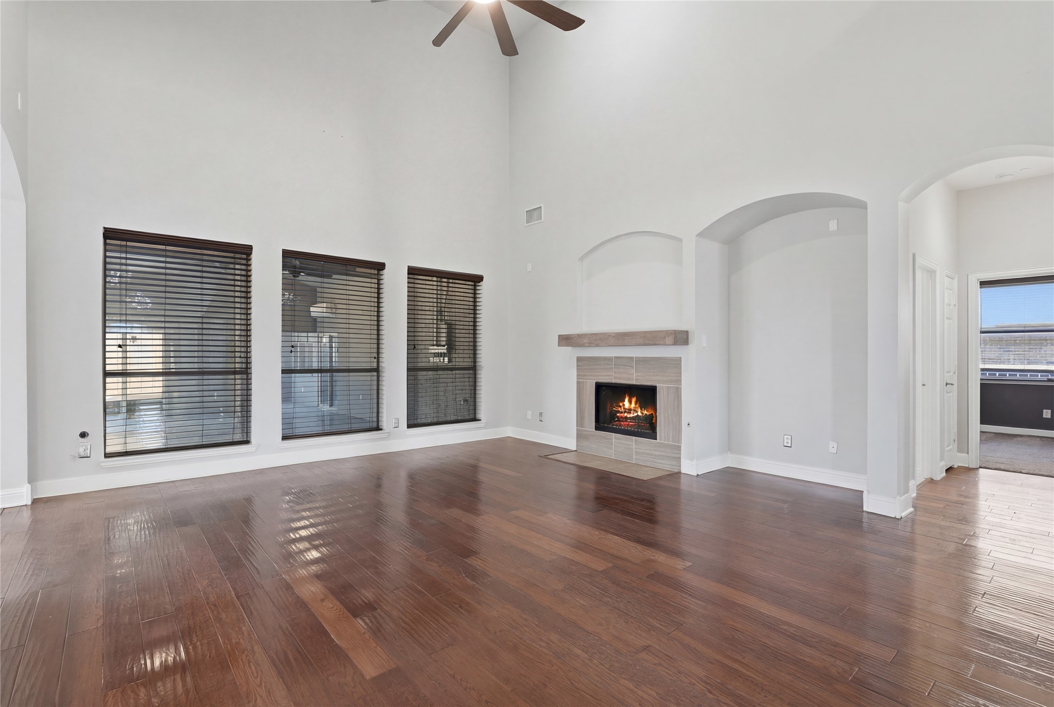 1733 White Cap Court Desoto TX 75115