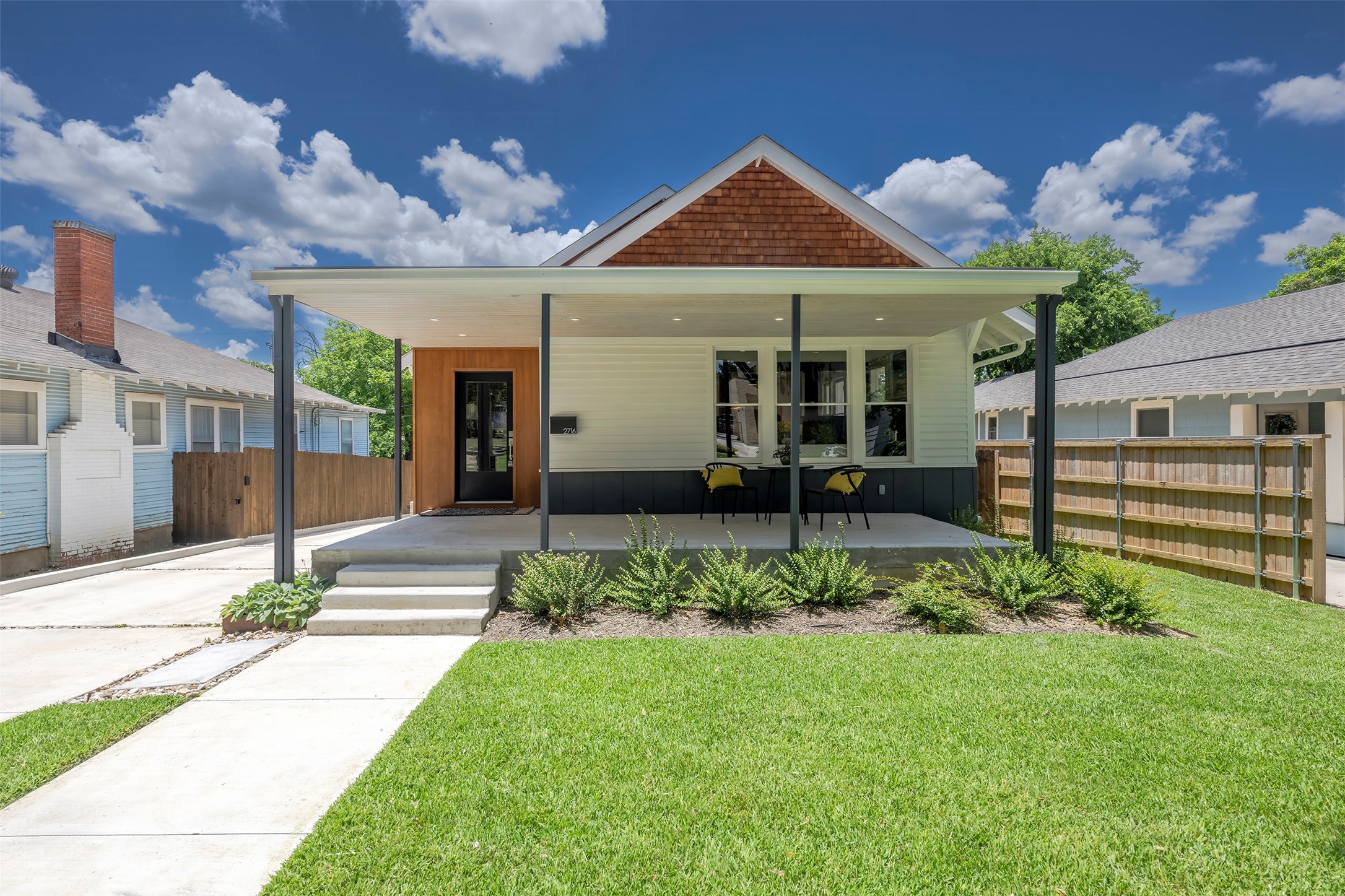 2716 College Avenue Fort Worth TX 76110