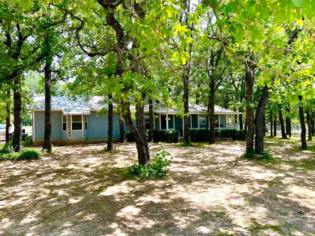 276 County Road 3432 Paradise TX 76073