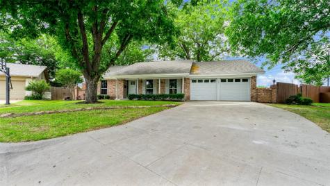 5313 Holiday Court North Richland Hills TX 76180