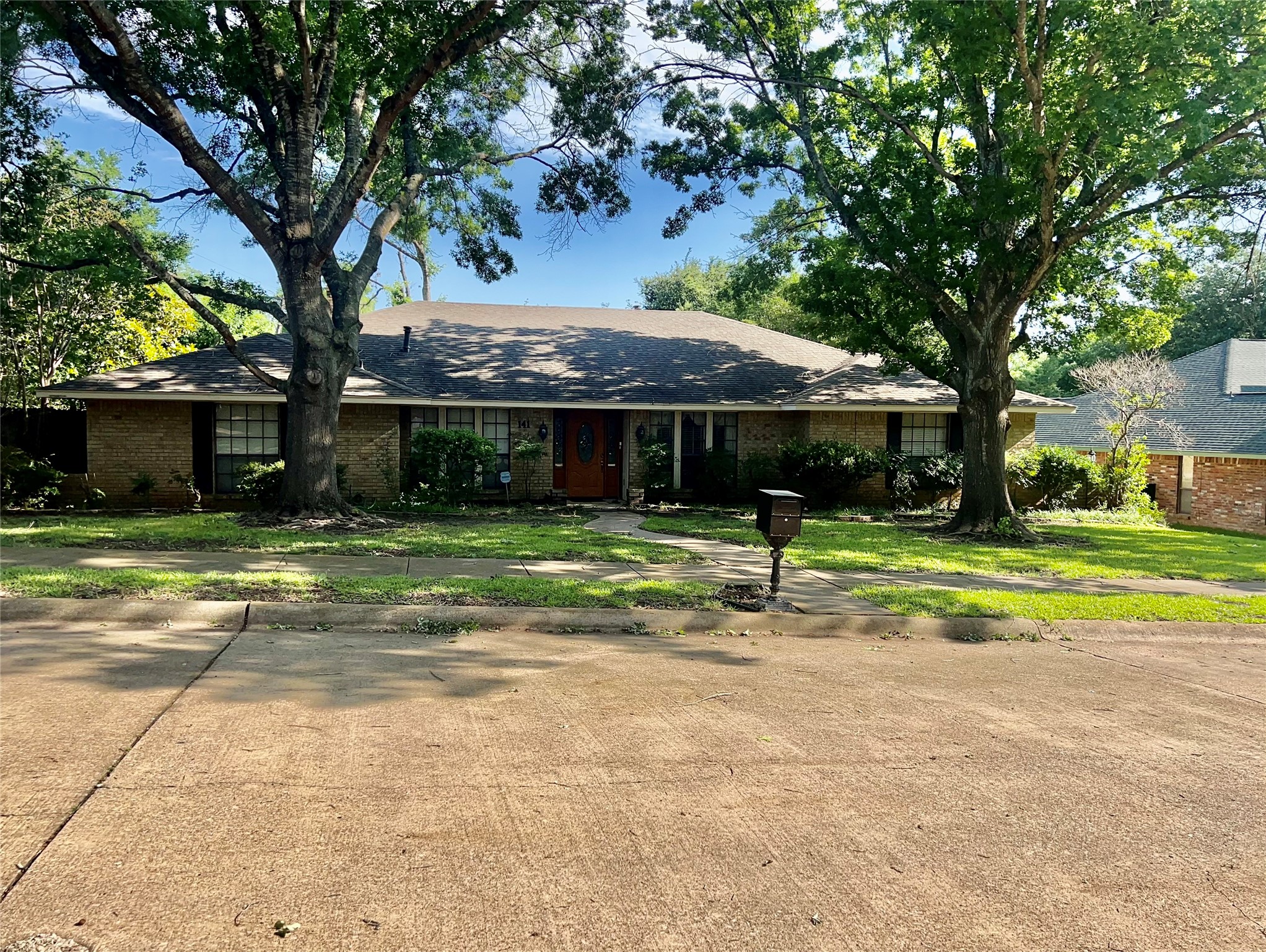 141 Palmer Circle Lancaster TX 75146