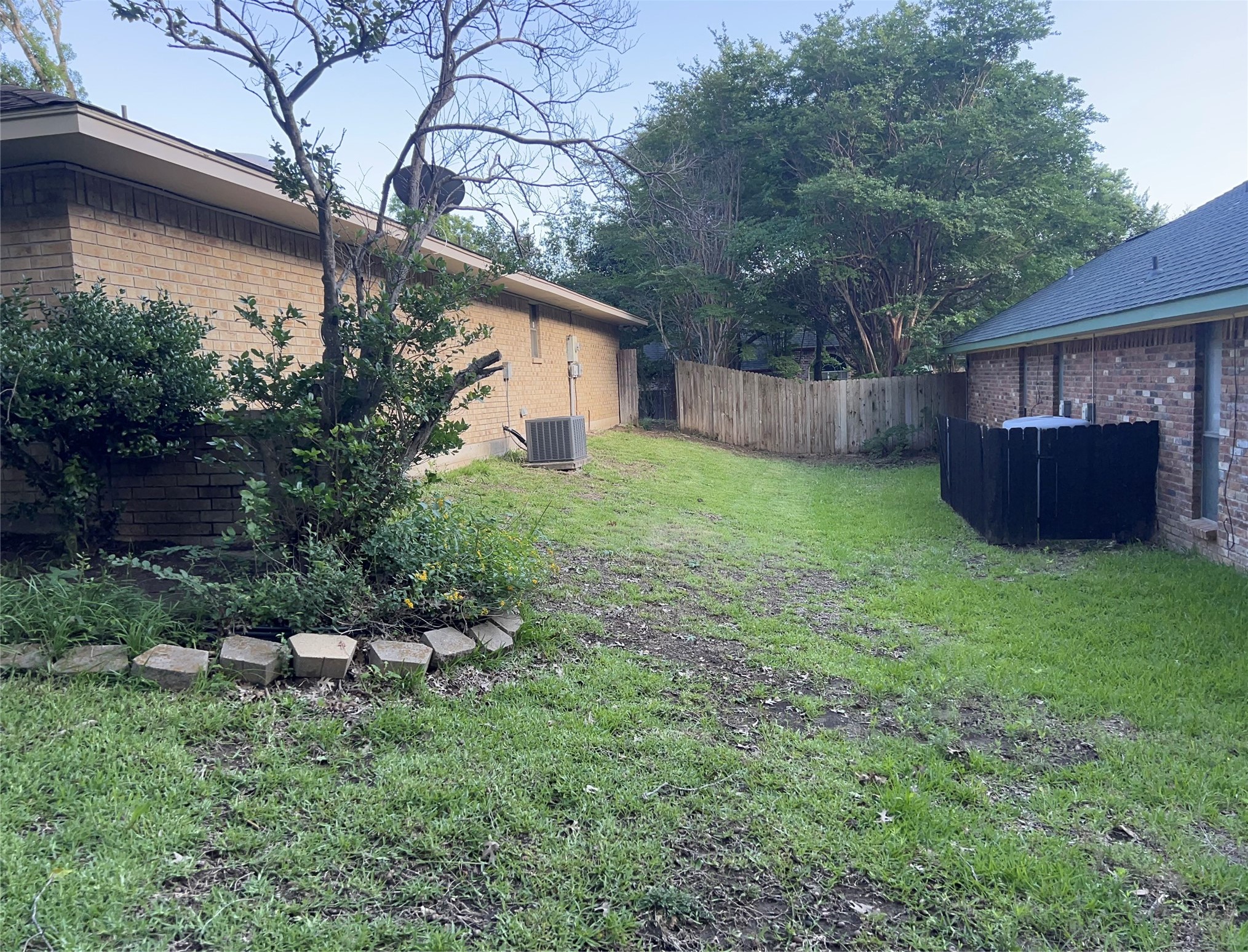 141 Palmer Circle Lancaster TX 75146