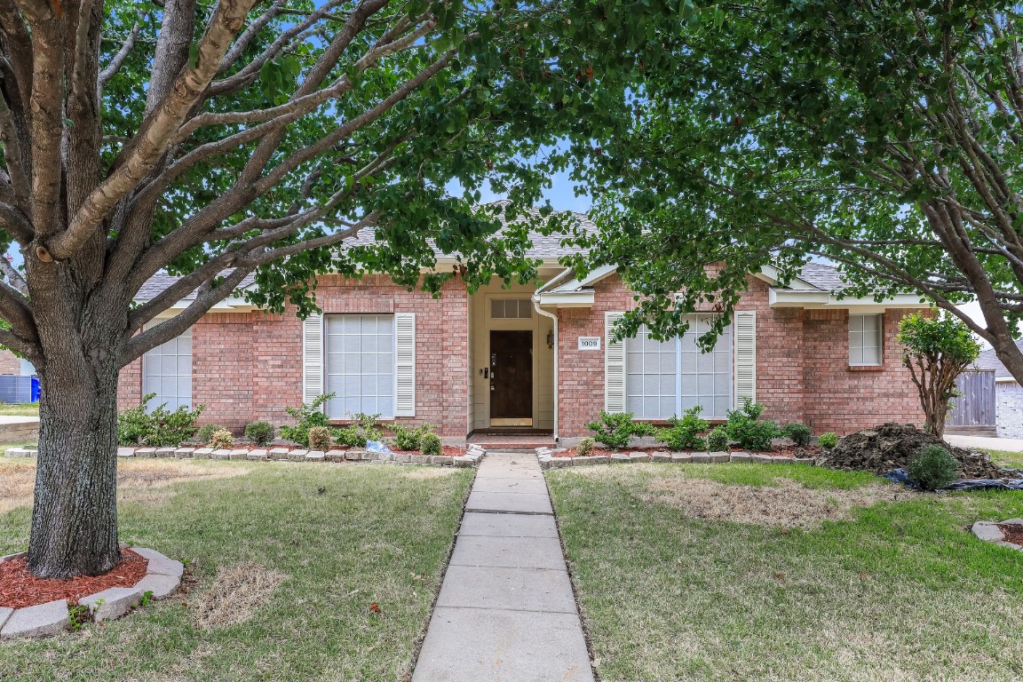 1009 Winchester Drive Forney TX 75126