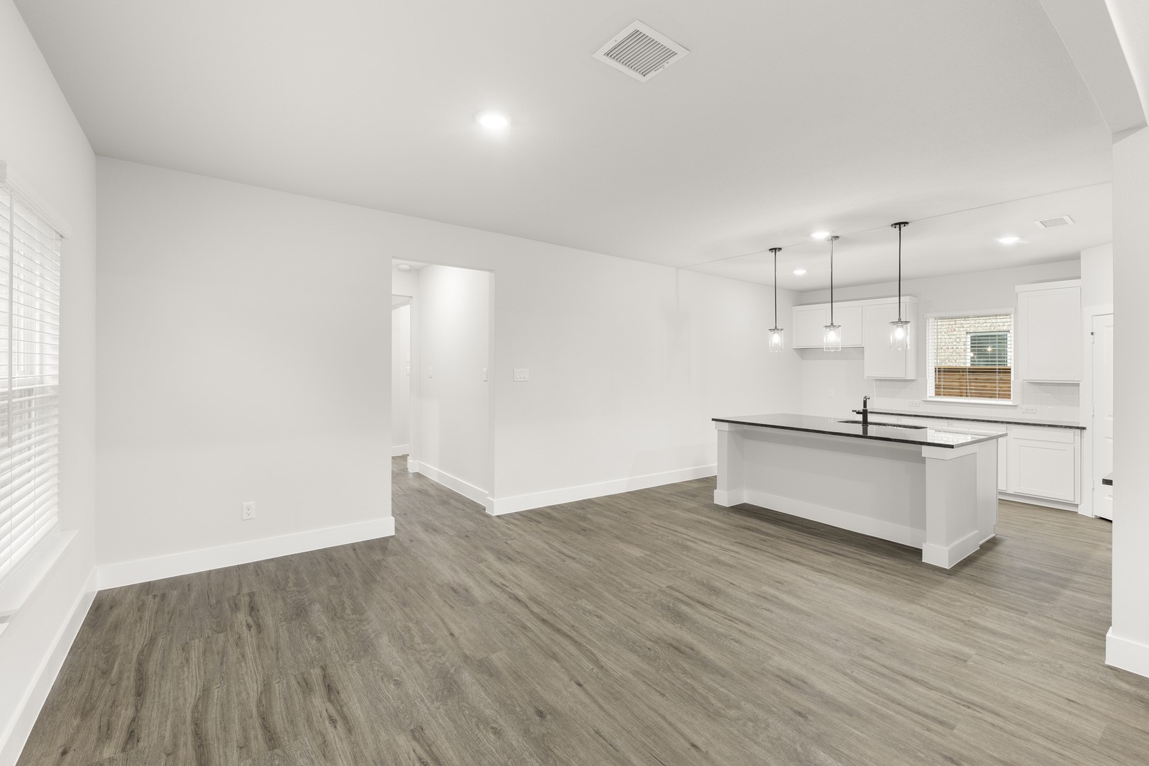 1921 Sapphire Run Mesquite TX 75181