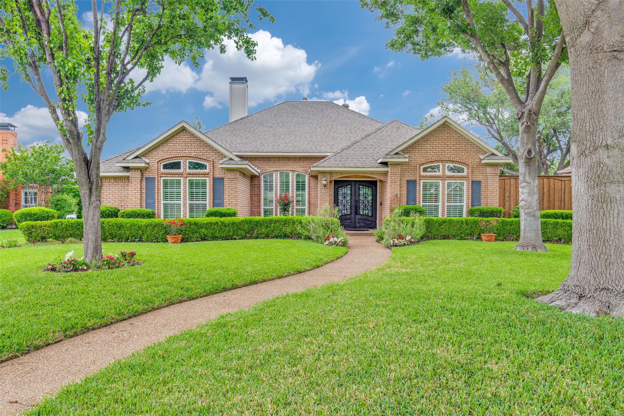 2204 Glascow Court Carrollton TX 75007