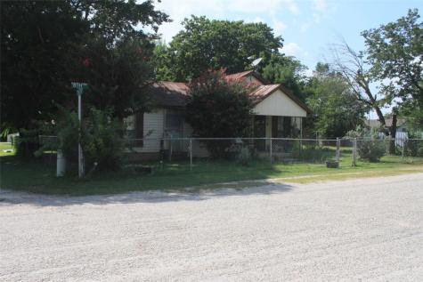 1001 N 8th Street San Saba TX 76877