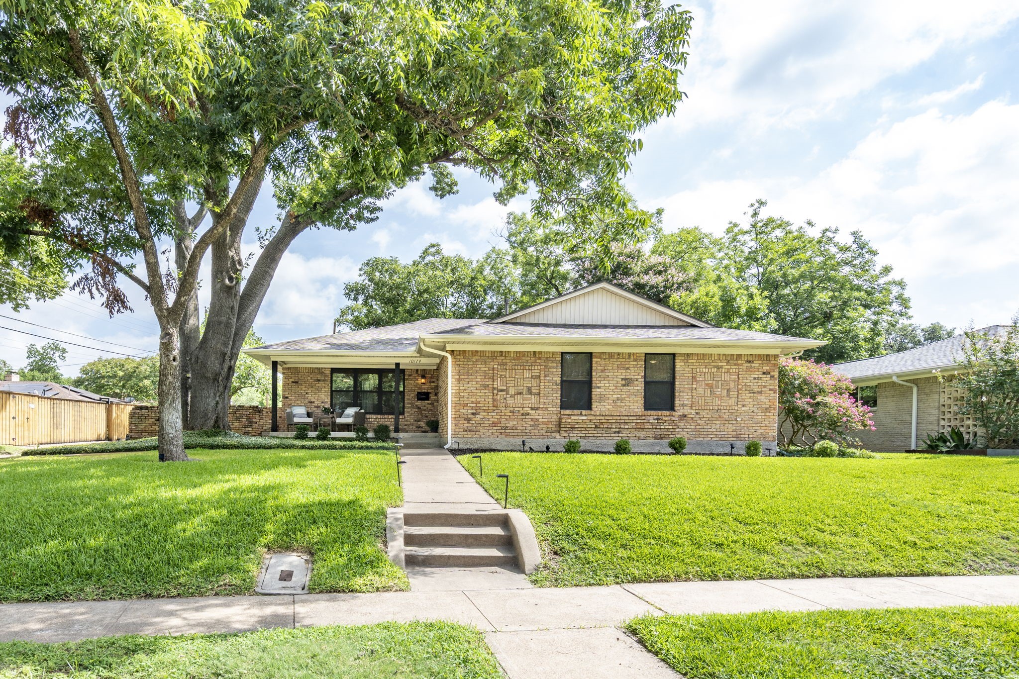 10174 Creekmere Circle Dallas TX 75218