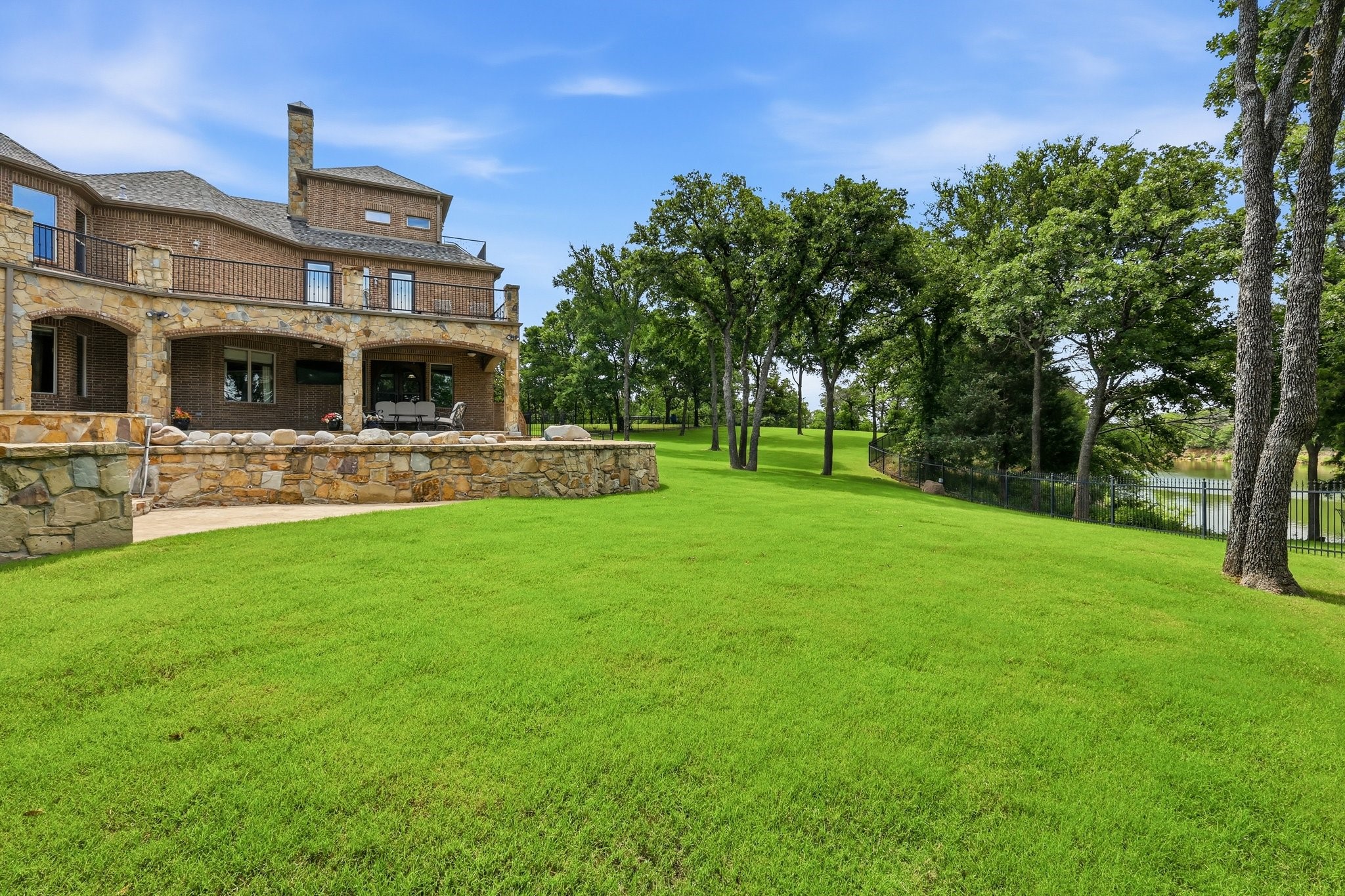7 Hillview Court Hickory Creek TX 75065