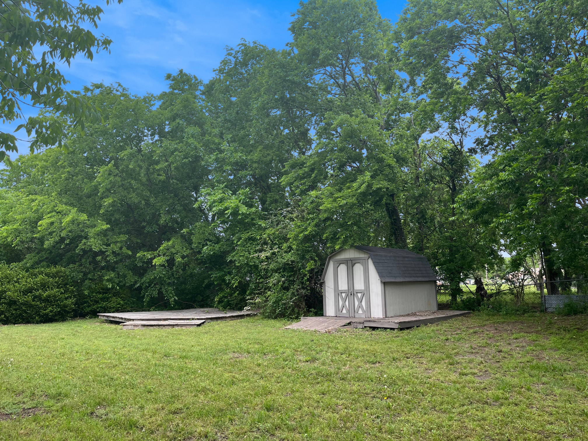 402 E Grand Street Whitewright TX 75491