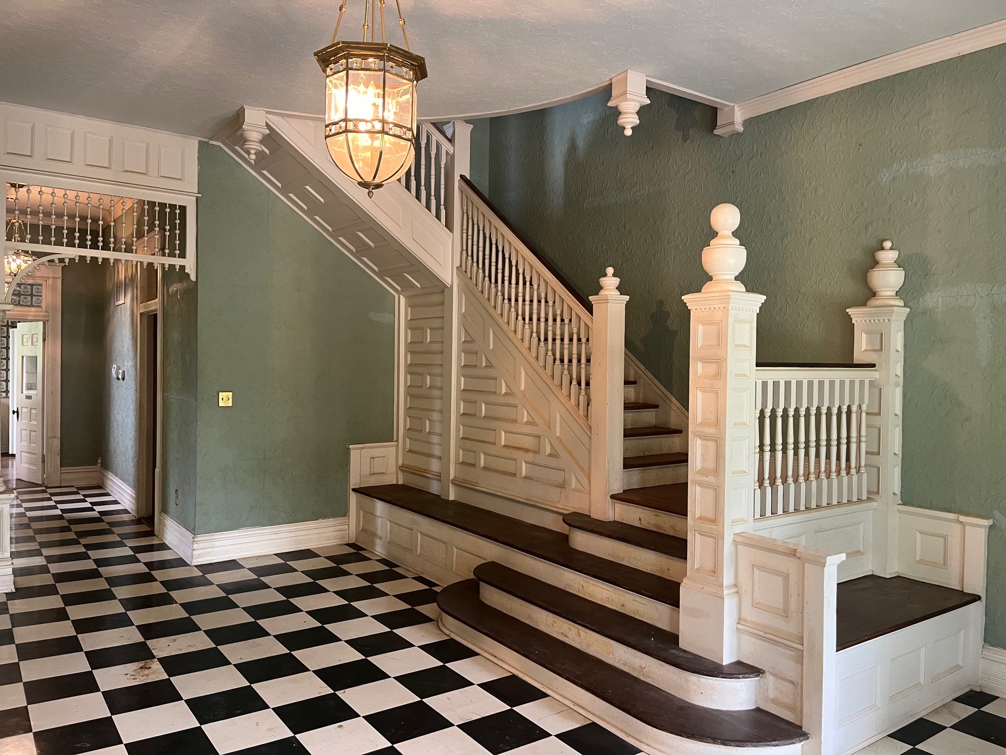 402 E Grand Street Whitewright TX 75491