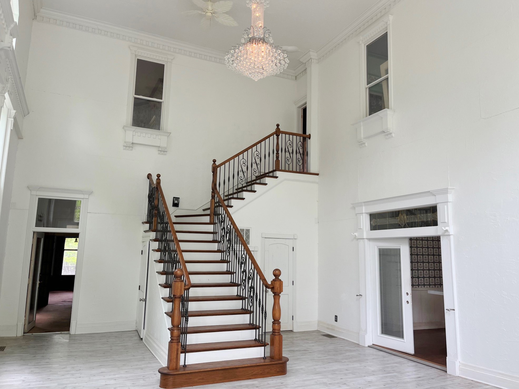 402 E Grand Street Whitewright TX 75491