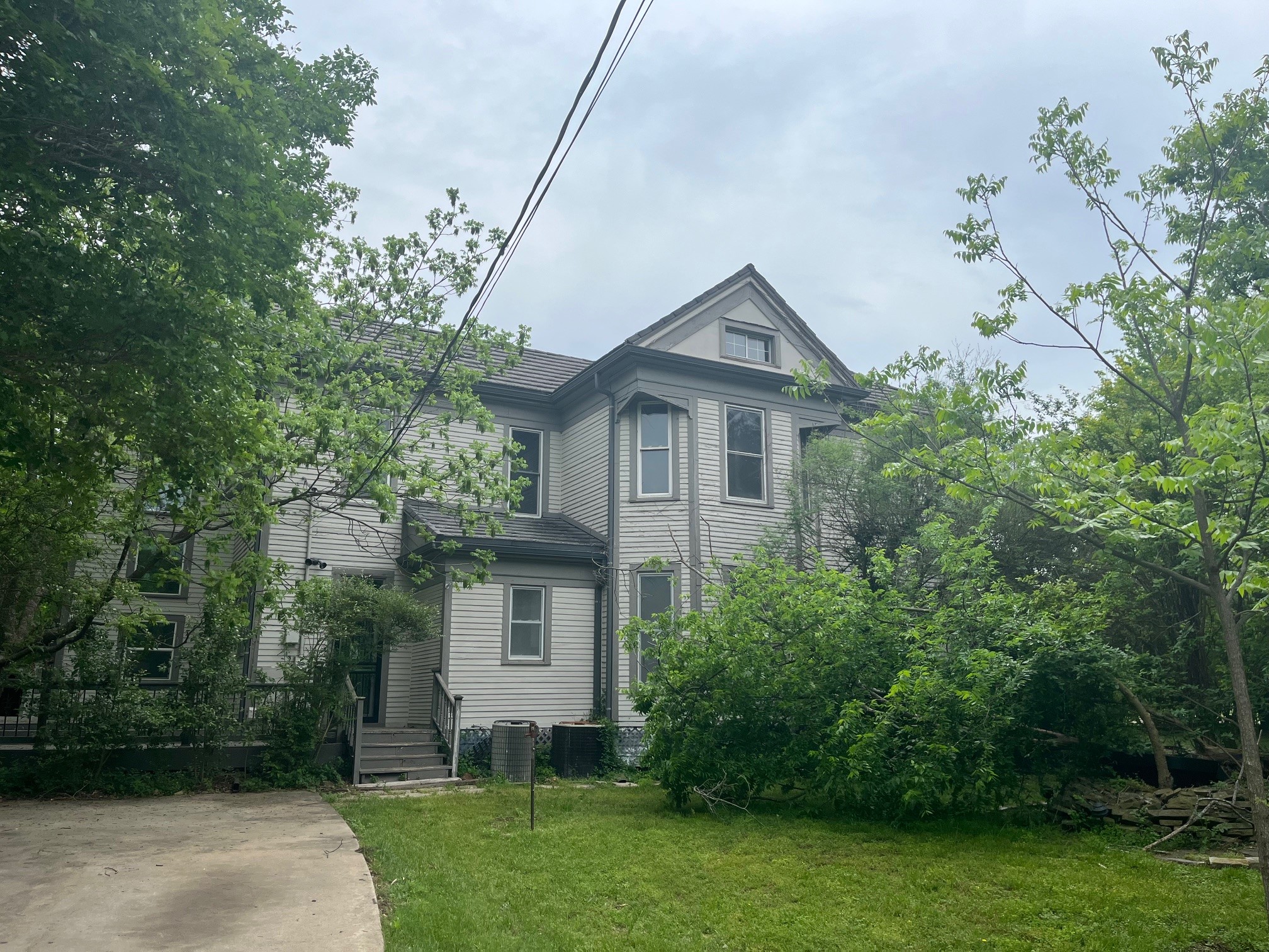402 E Grand Street Whitewright TX 75491