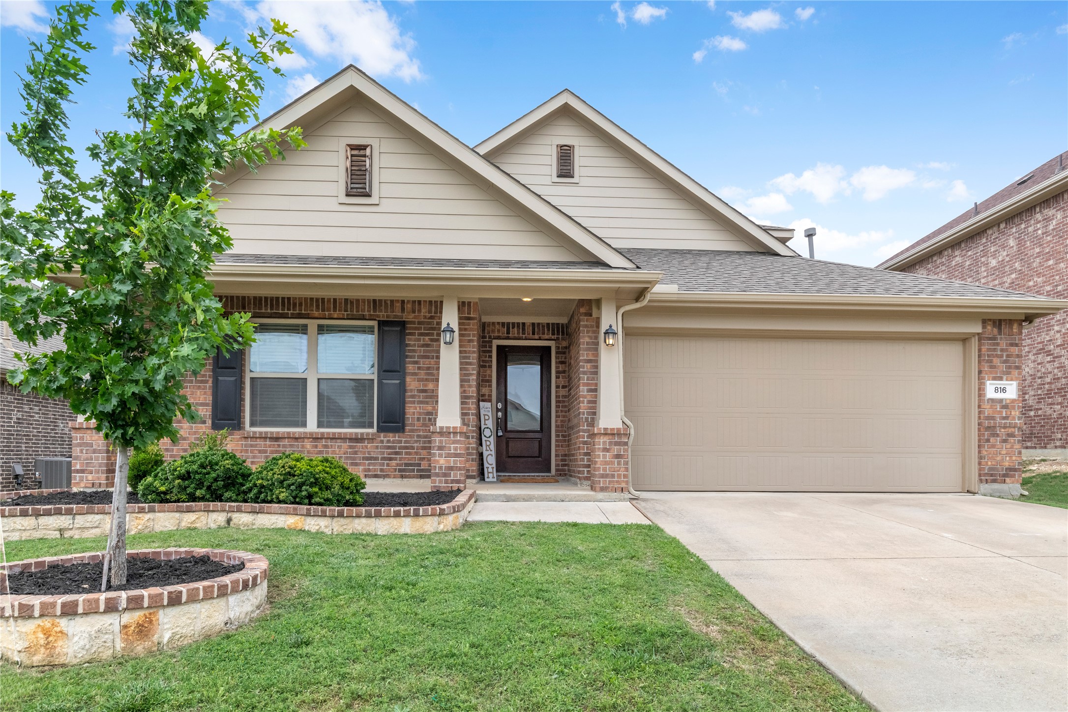 816 Skytop Drive Fort Worth TX 76052