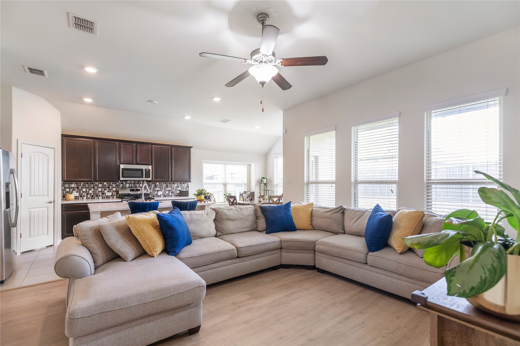 816 Skytop Drive Fort Worth TX 76052