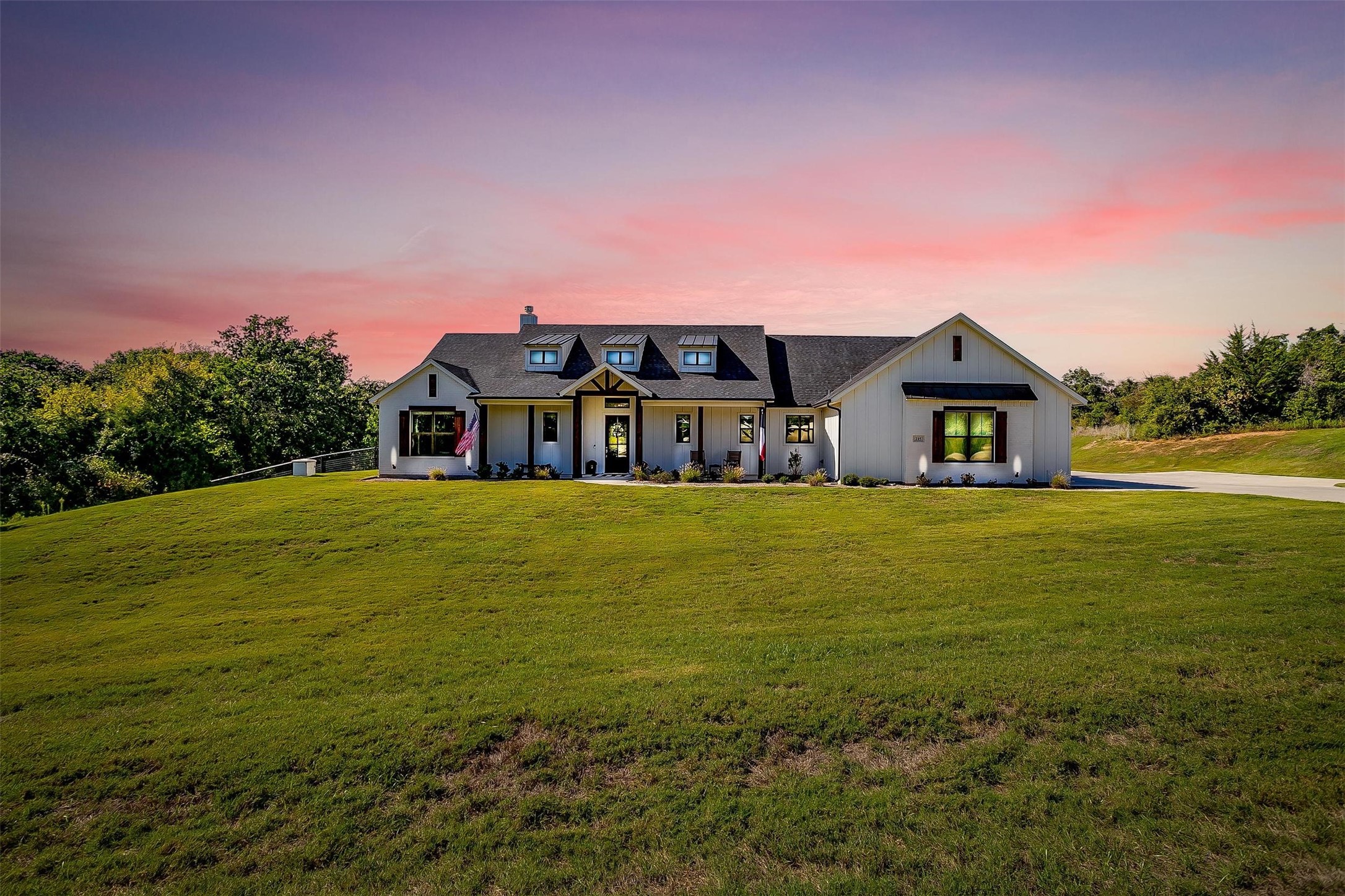215 Deer Glade Court Azle TX 76020