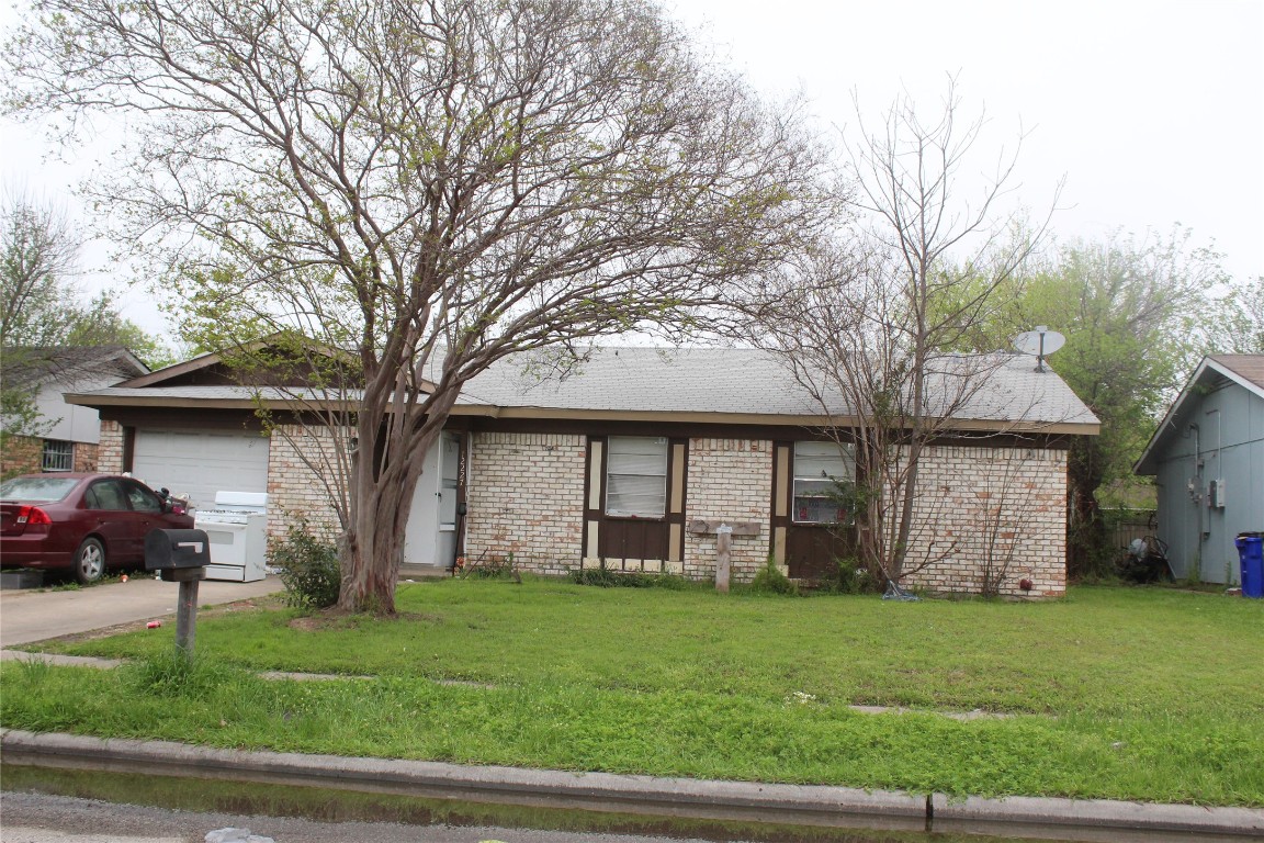 12227 Duke Drive Balch Springs TX 75180