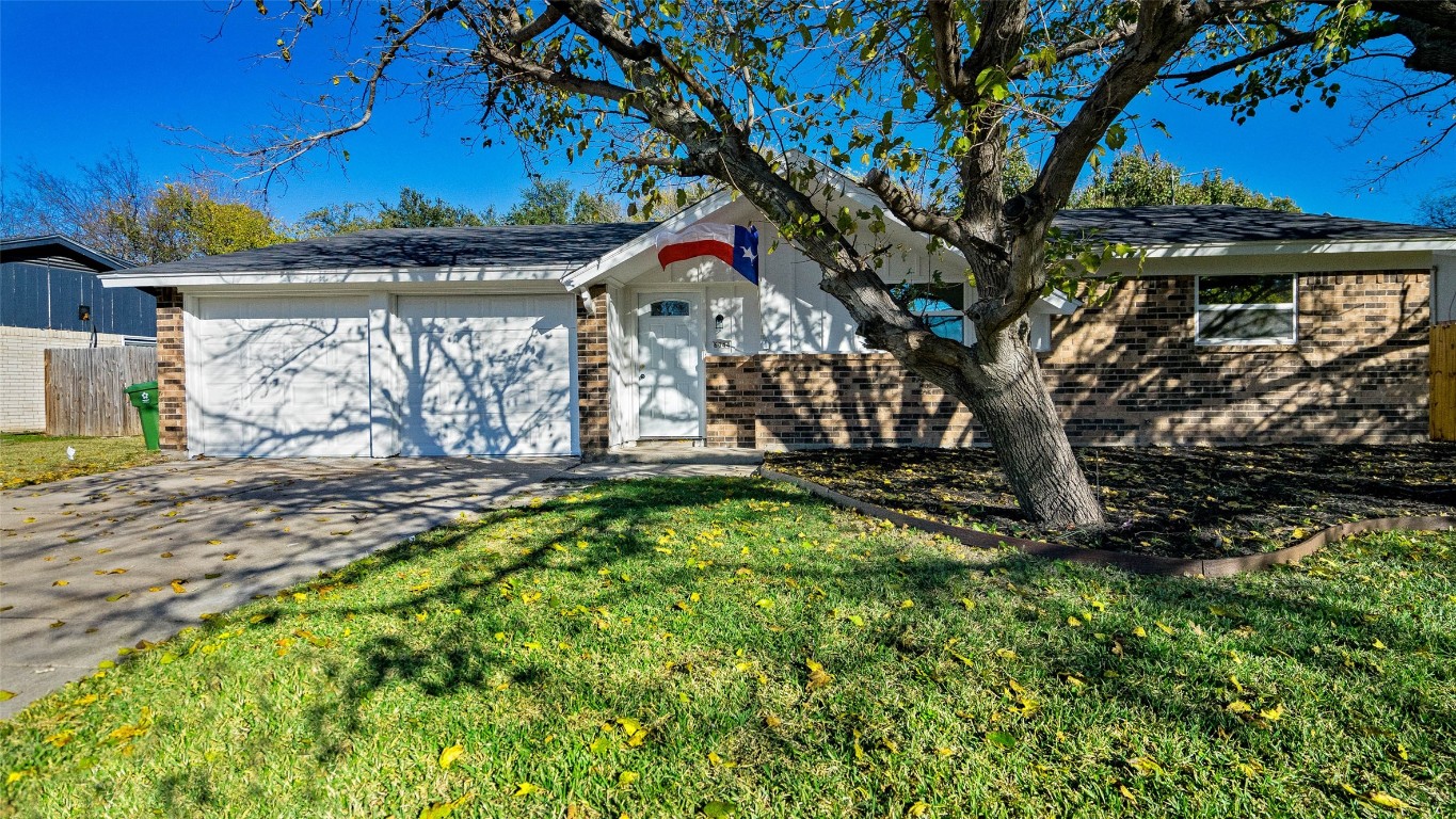 6044 Holiday Lane North Richland Hills TX 76180