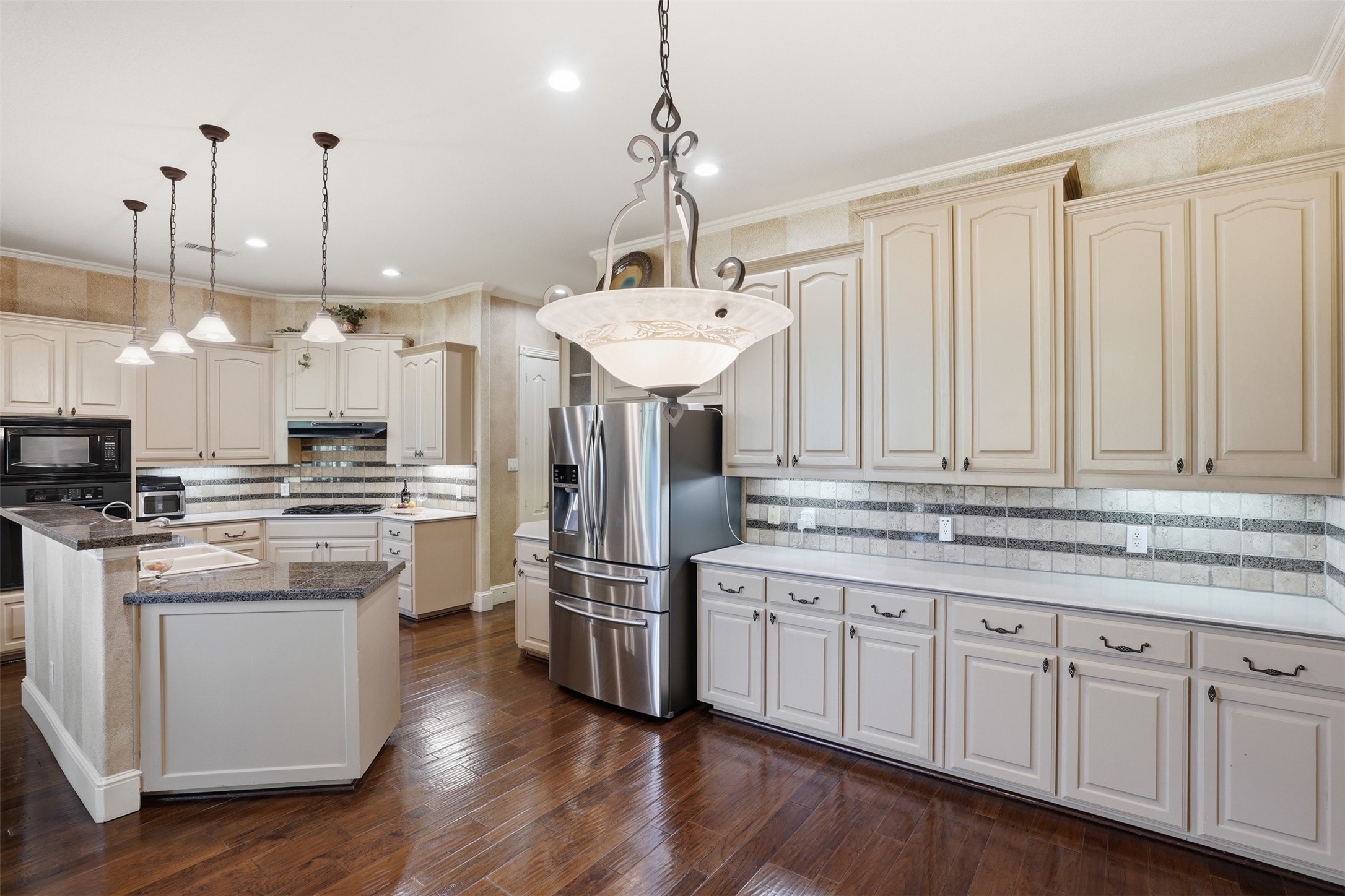 8830 Kameryn Lane Lantana TX 76226