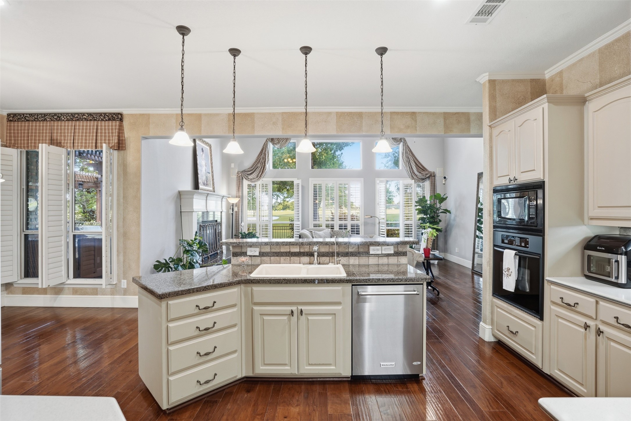 8830 Kameryn Lane Lantana TX 76226