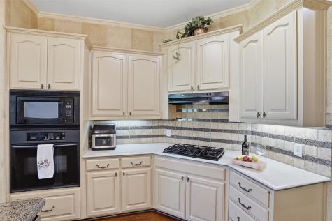 8830 Kameryn Lane Lantana TX 76226