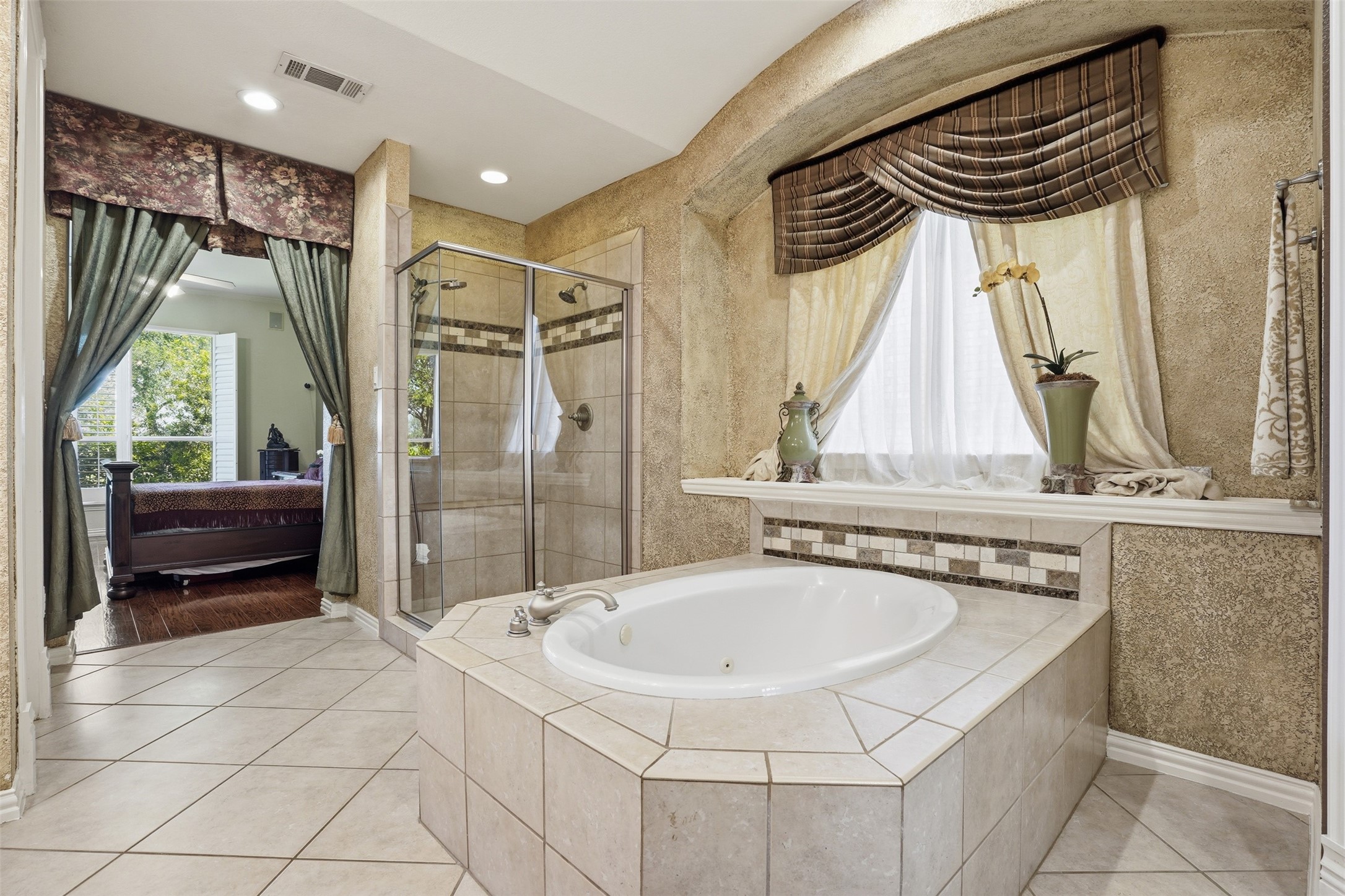 8830 Kameryn Lane Lantana TX 76226