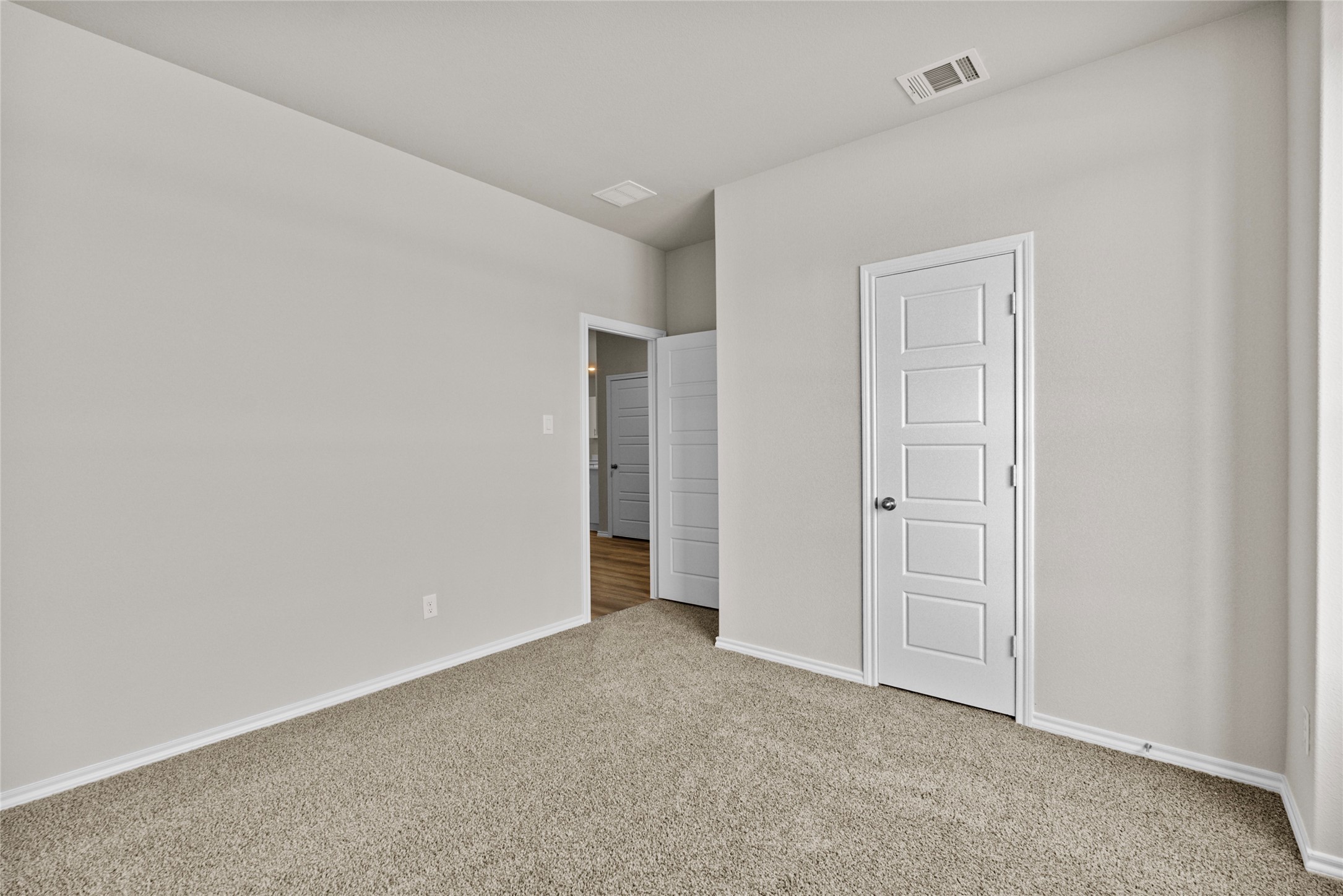 904 Traction Trail Cleburne TX 76031