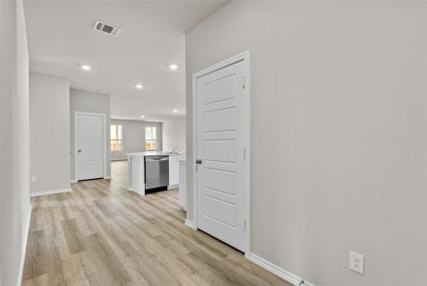 904 Traction Trail Cleburne TX 76031